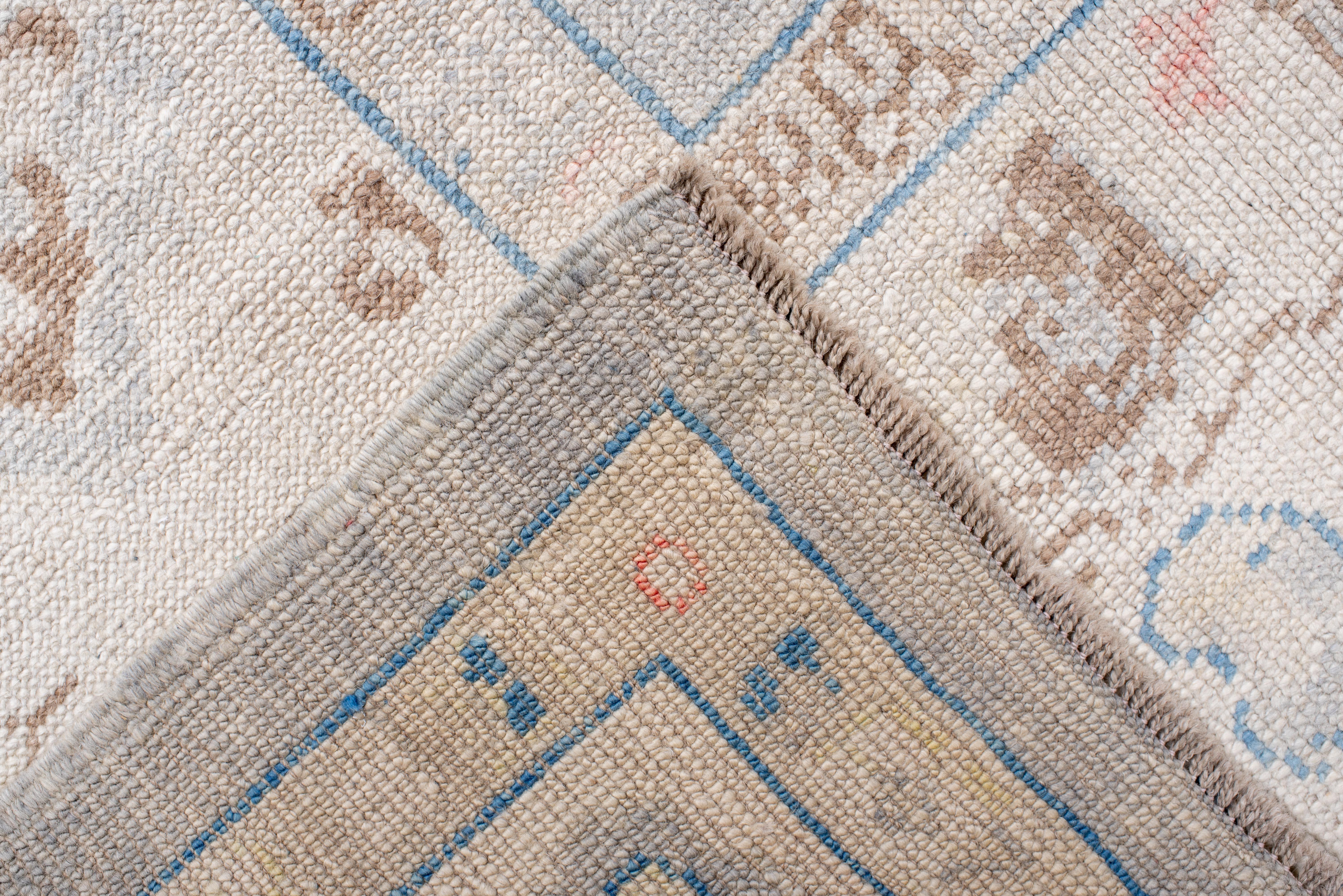 Oushak turco contemporáneo de nueva producción con inspiración vintage Siglo XXI y contemporáneo en venta