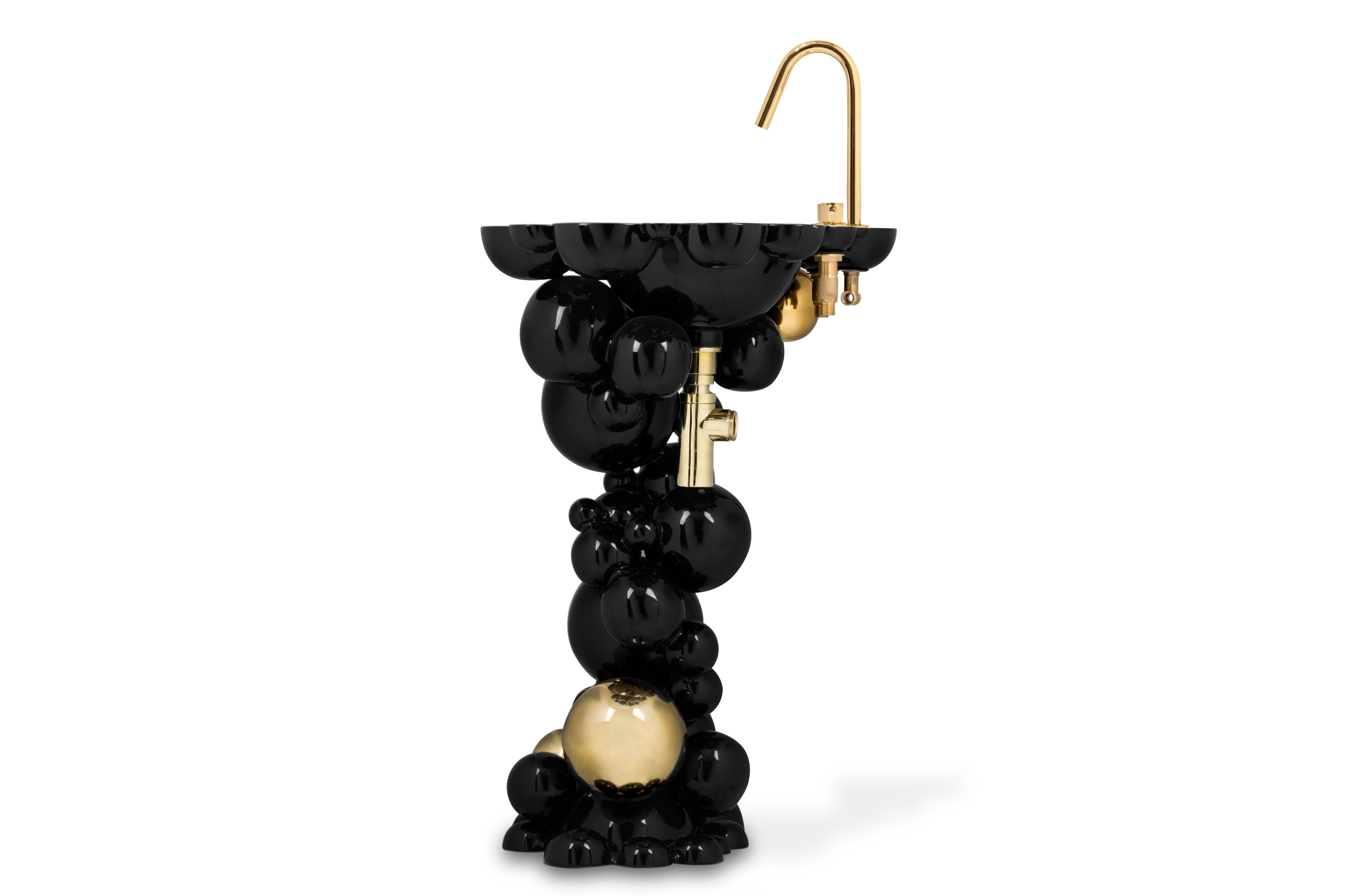 Cast Contemporary Newton In Black Lacquer Freestanding By Maison Valentina For Sale