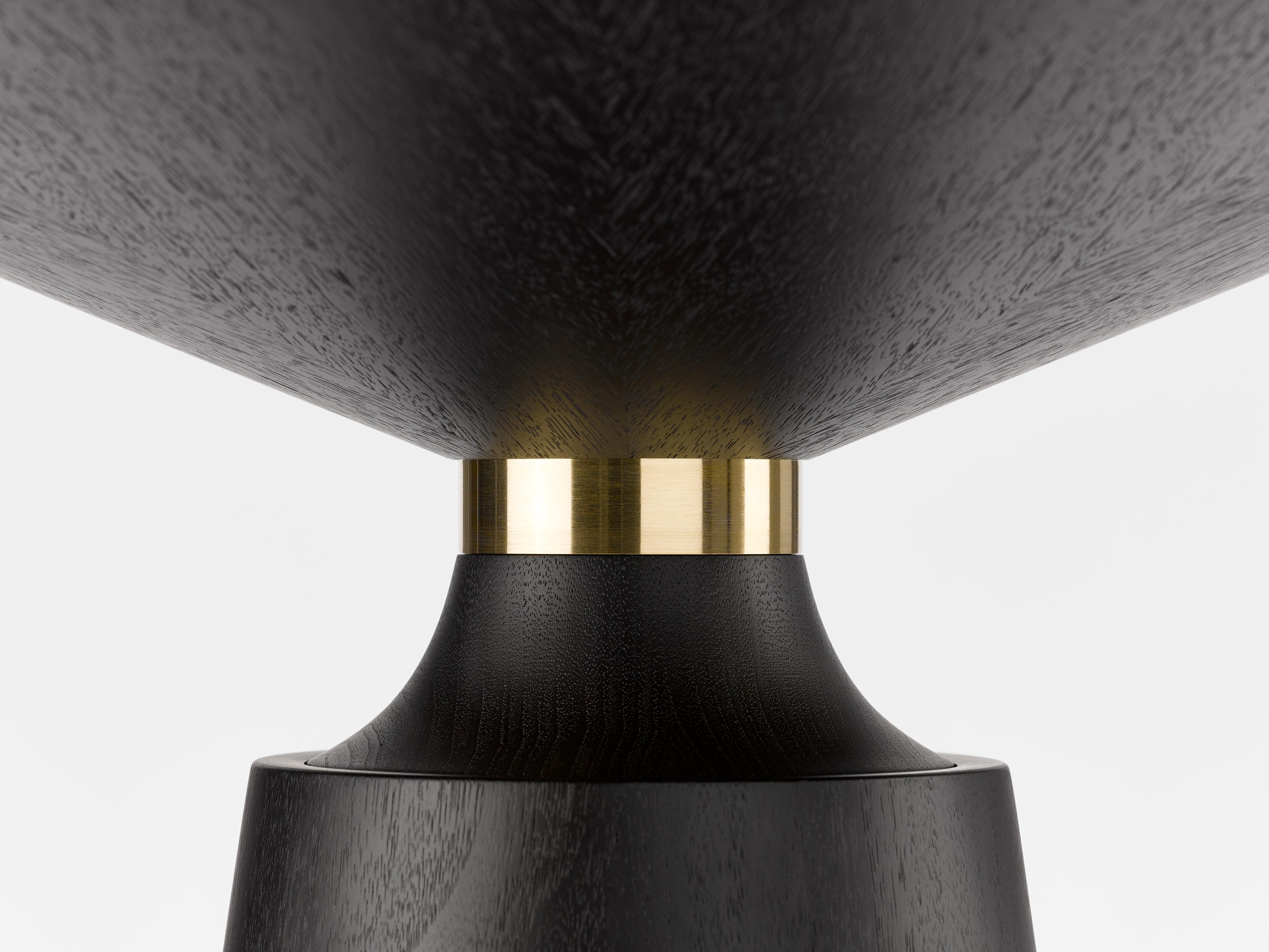 Contemporary Nicole Occasional Table in Black Lacquered Walnut and Brass Neuf - En vente à Trowbridge, Wiltshire