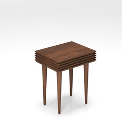 Mesilla de noche contemporánea "Groove" de DK3, Nogal, S 35 cm, Más acabados de madera