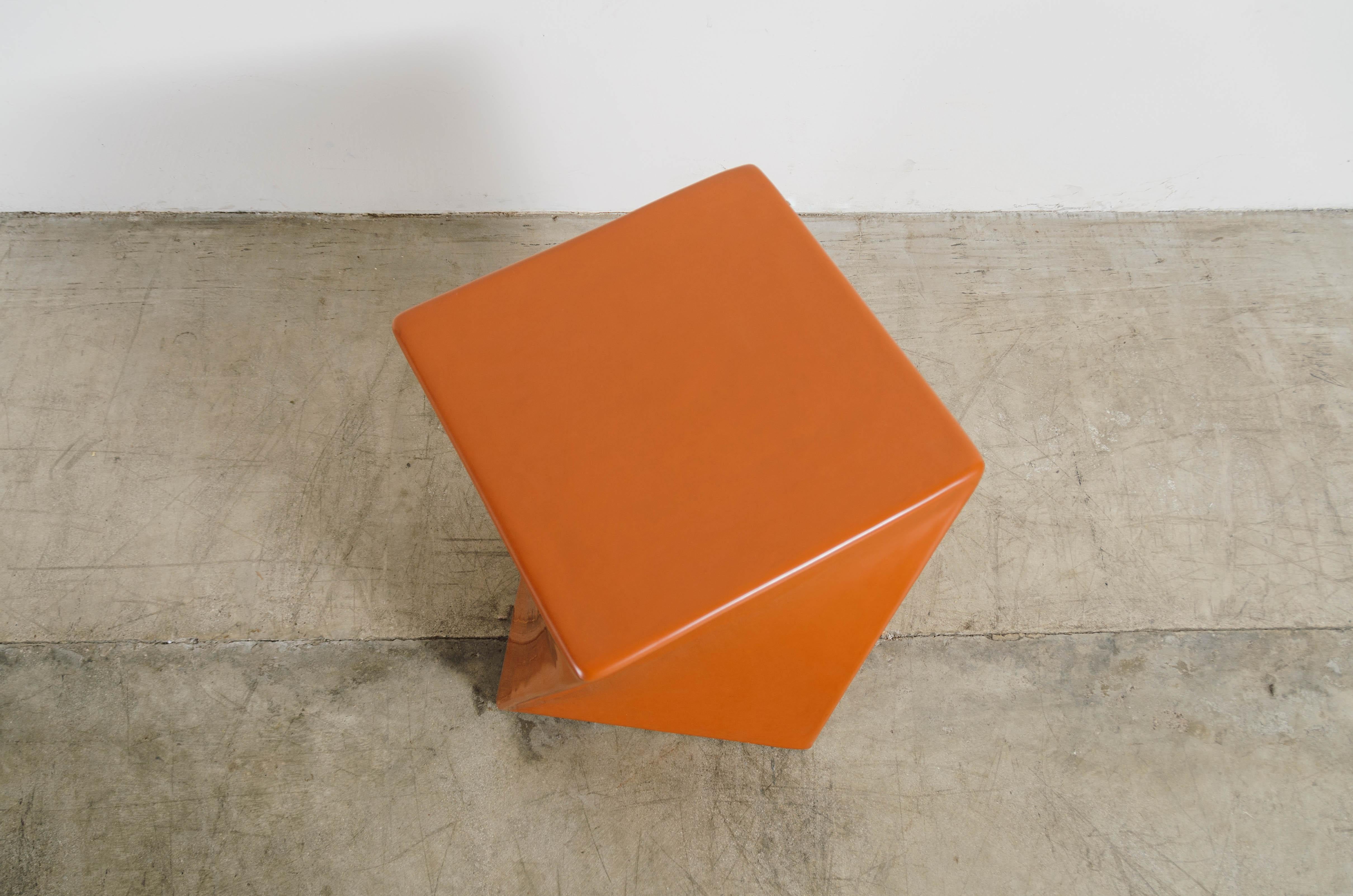 Contemporary Niu Drumstool in Mila Lacquer by Robert Kuo, Limited Edition In New Condition For Sale In Los Angeles, CA