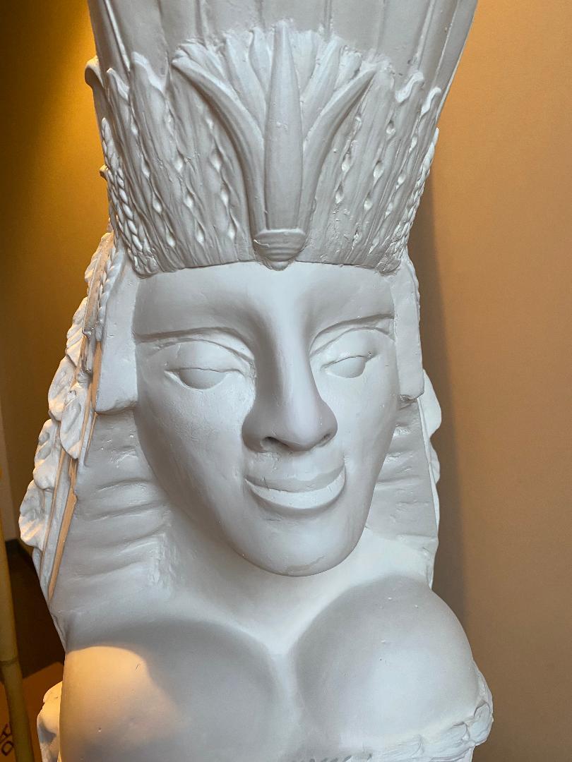 Escultura de jardín, contemporánea. Esfinge Nórdica, La Esfinge de Ruibarbo en venta 3