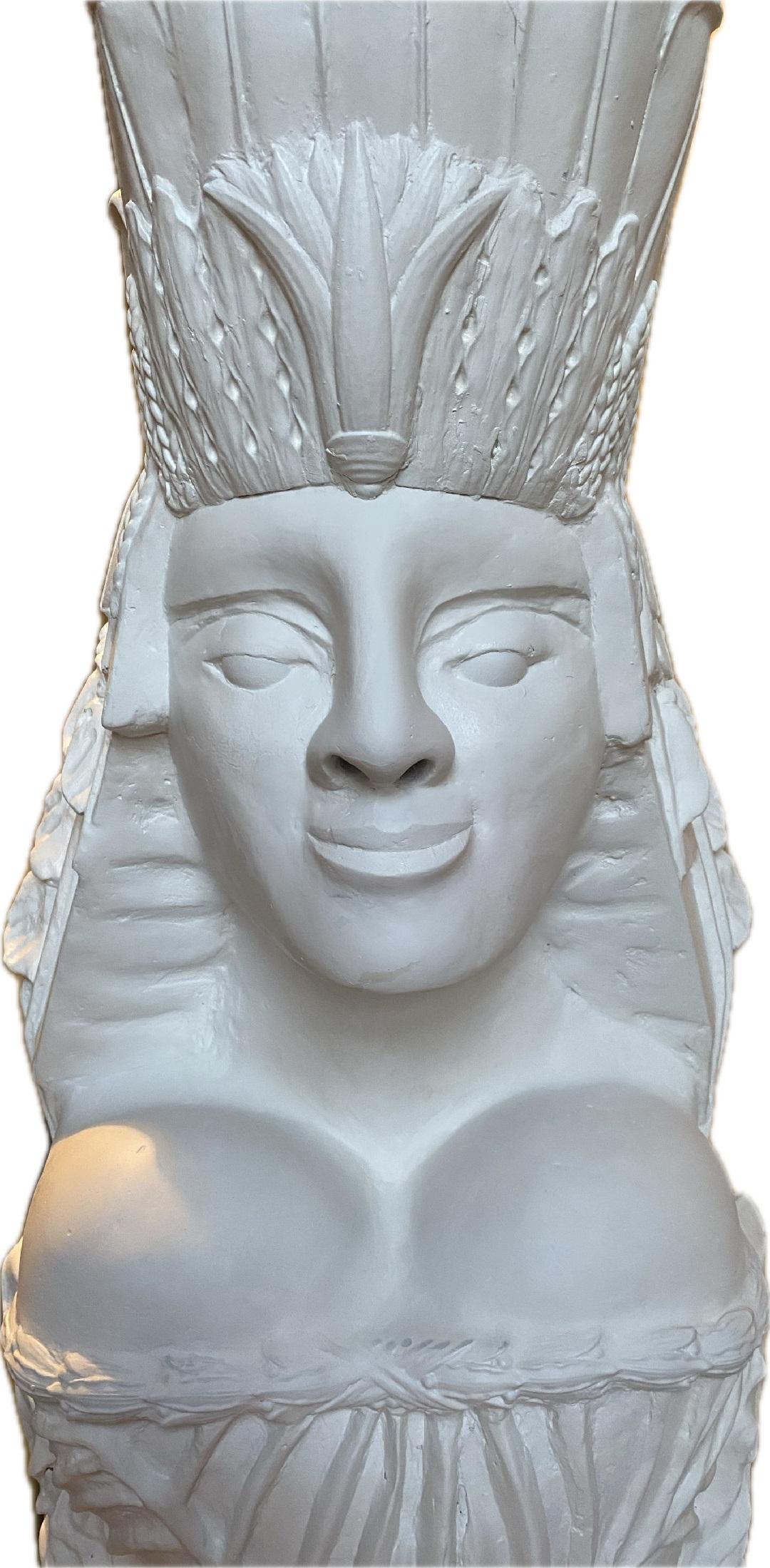 Escultura de jardín, contemporánea. Esfinge Nórdica, La Esfinge de Ruibarbo en venta 9