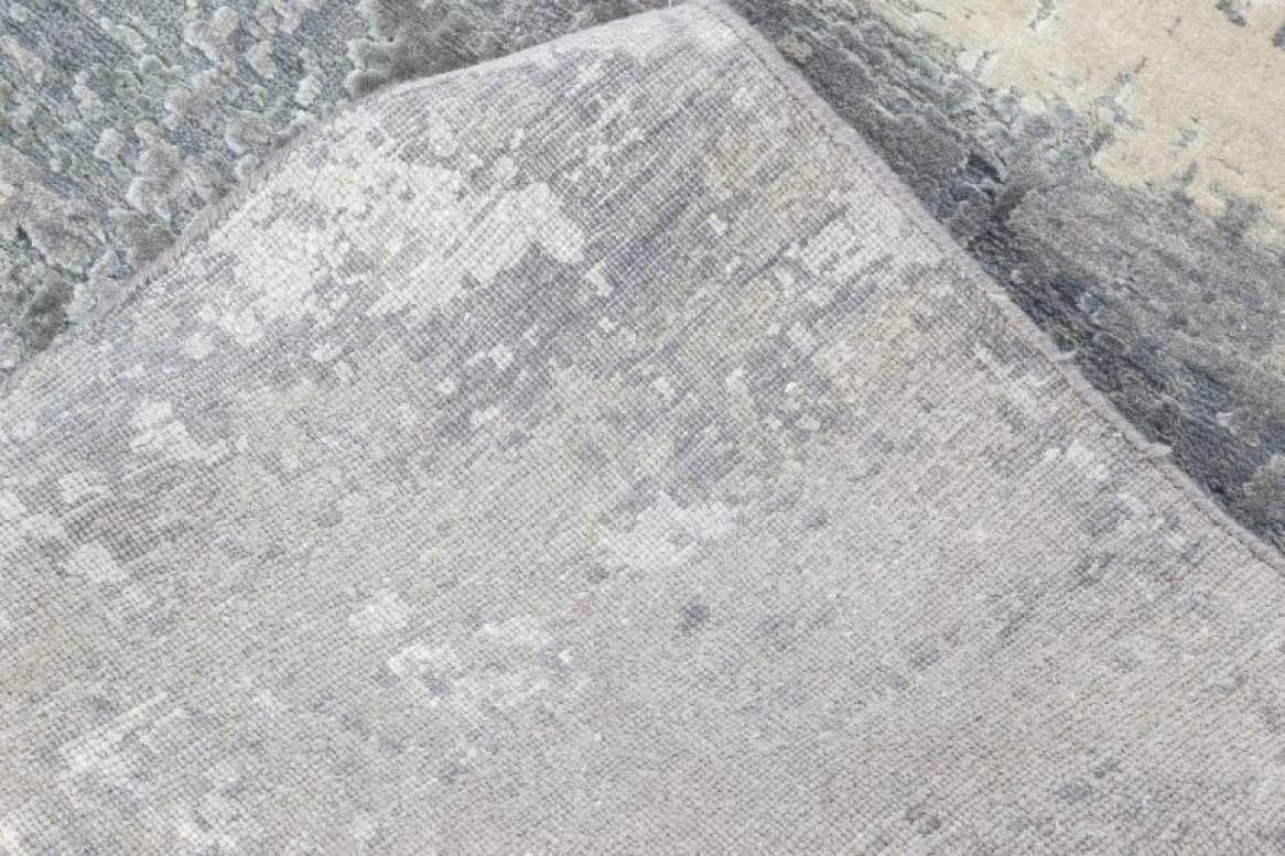 Contemporary North Star Blue and Grey Hand Knotted Silk Rug by Doris Leslie Blau In New Condition For Sale In New York, NY