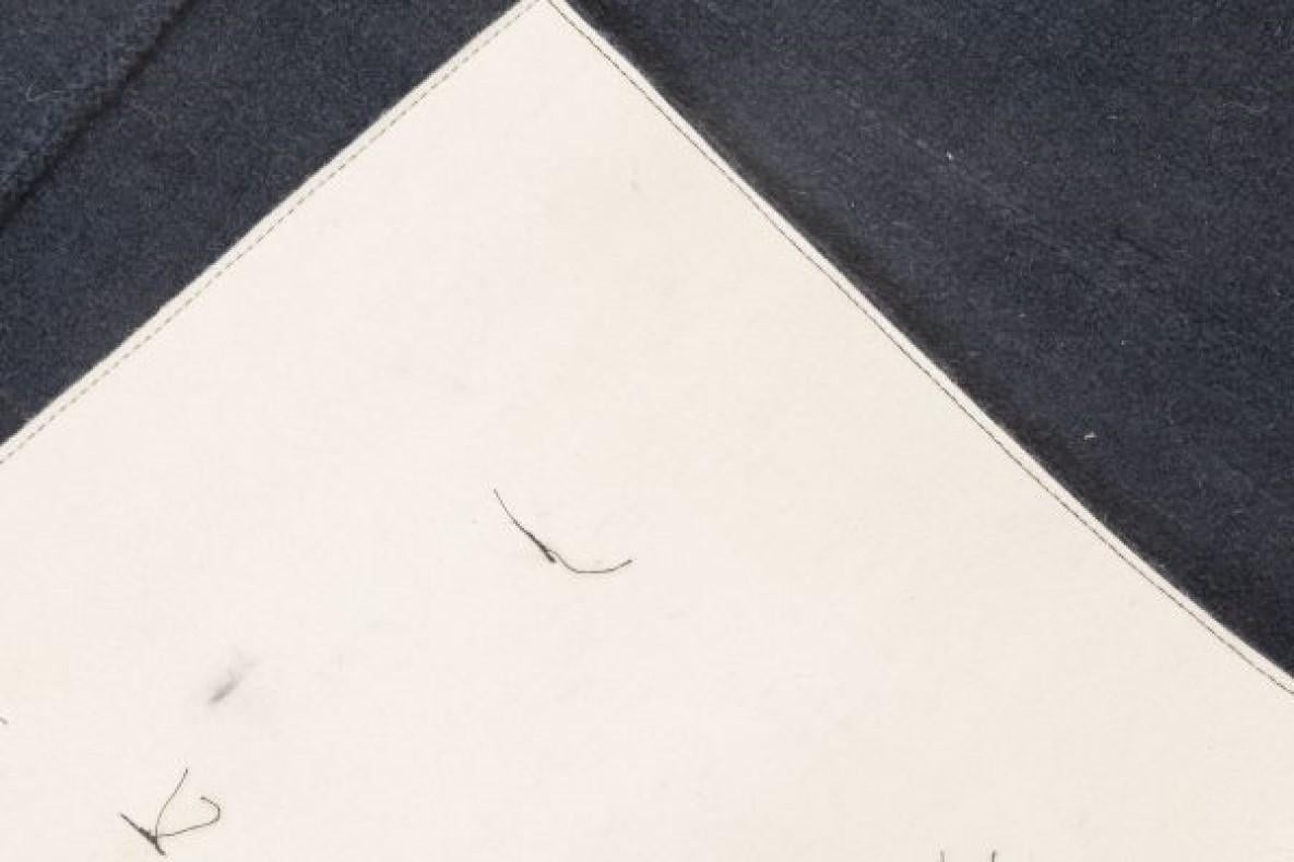 Zeitgenössischer schwarzer Nuno-Filz-Teppich von Doris Leslie Blau im Zustand „Neu“ im Angebot in New York, NY