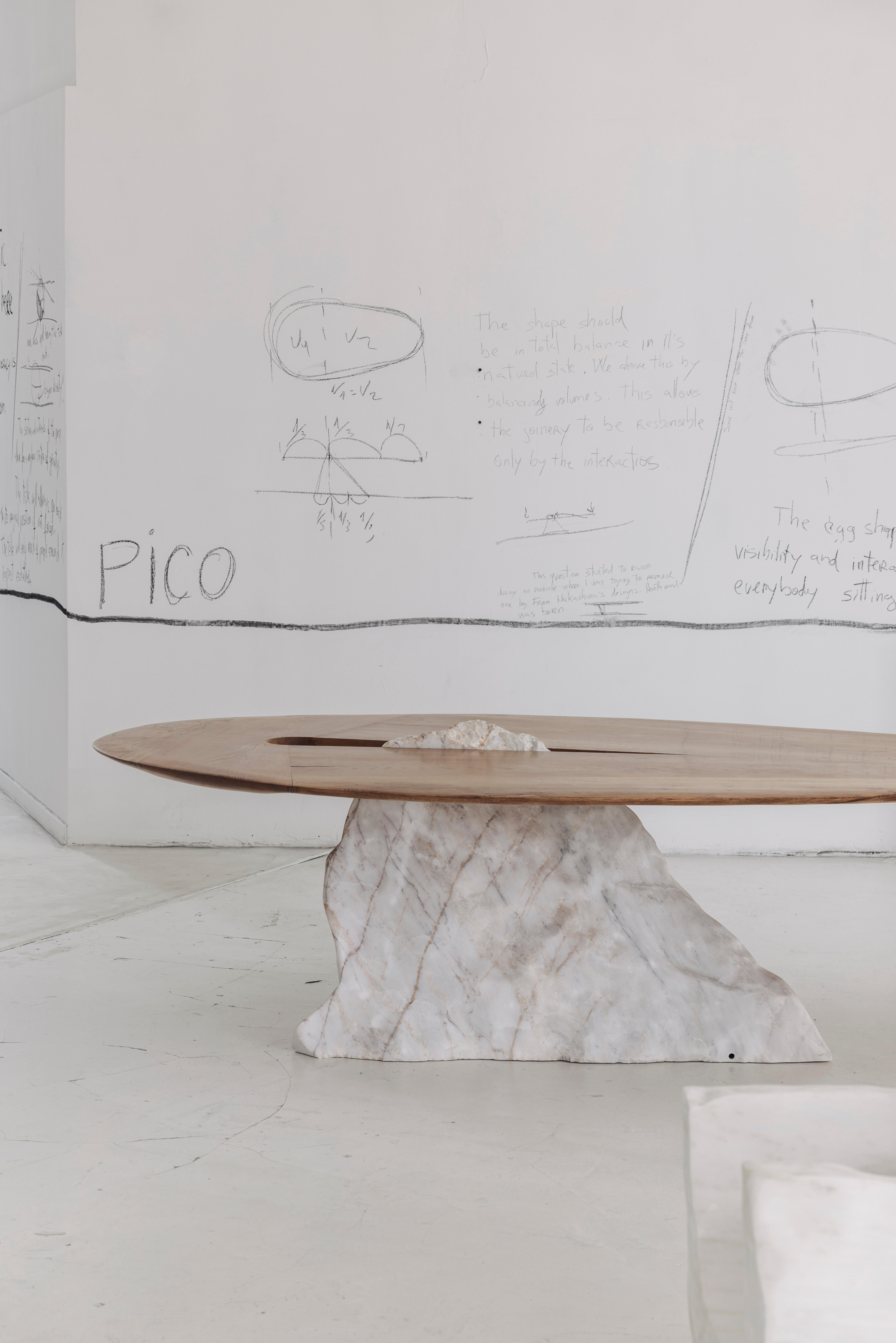 Contemporary Oak Wood mit Marmor Pico Rosa Tisch im Angebot 6