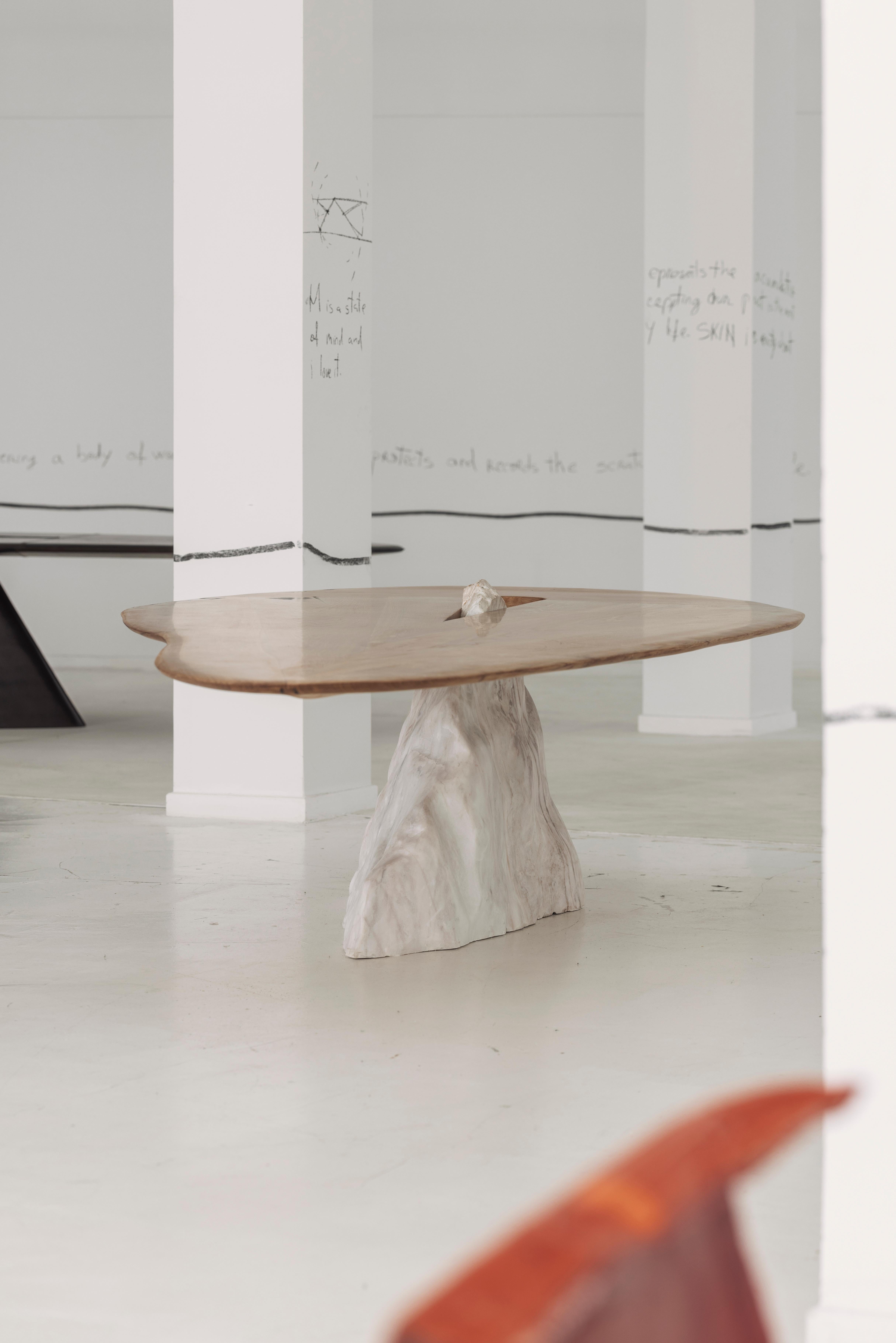Contemporary Oak Wood mit Marmor Pico Rosa Tisch im Angebot 1