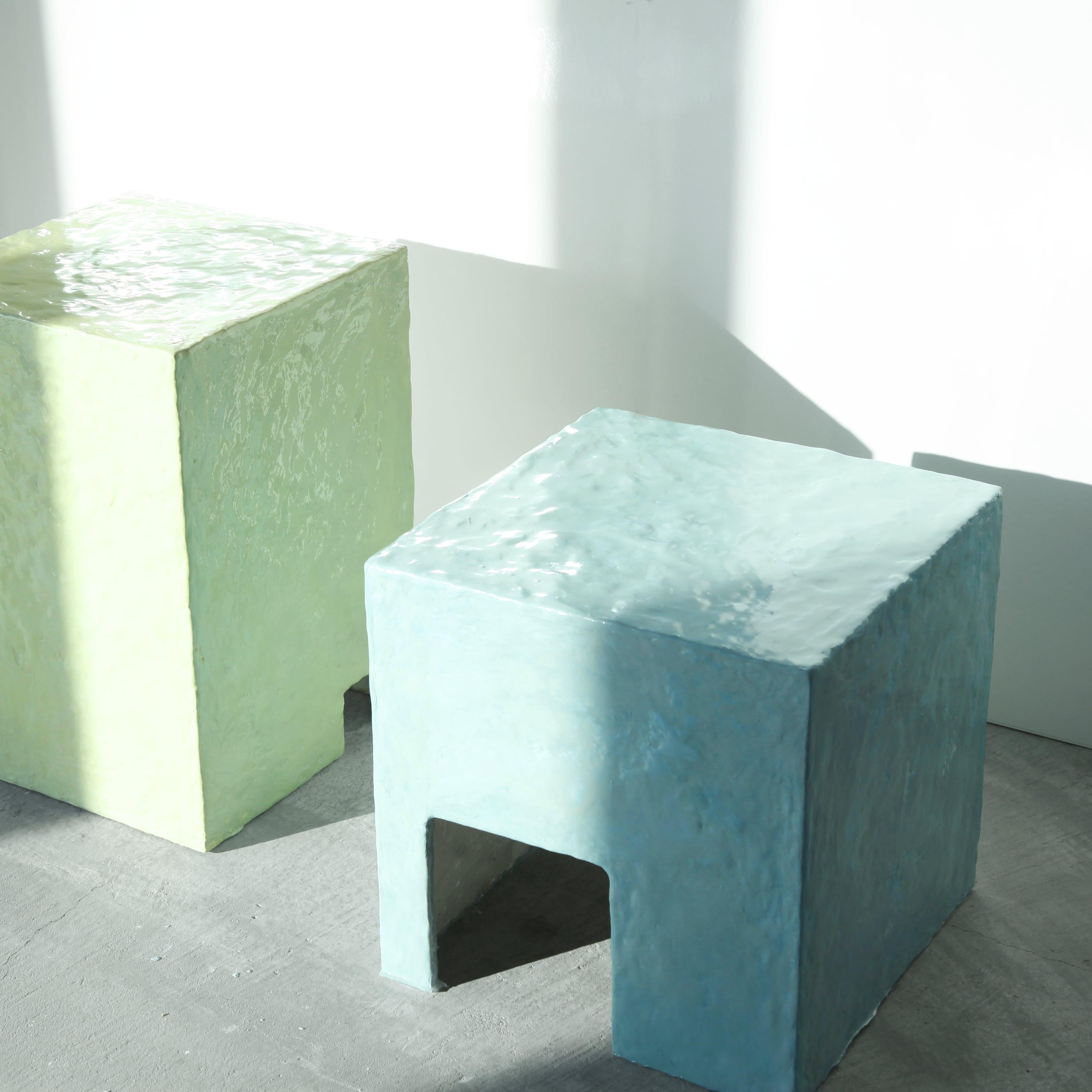 Contemporary Oikos Coffee Table 2 in Mixed Clay and Resin In New Condition For Sale In London, GB