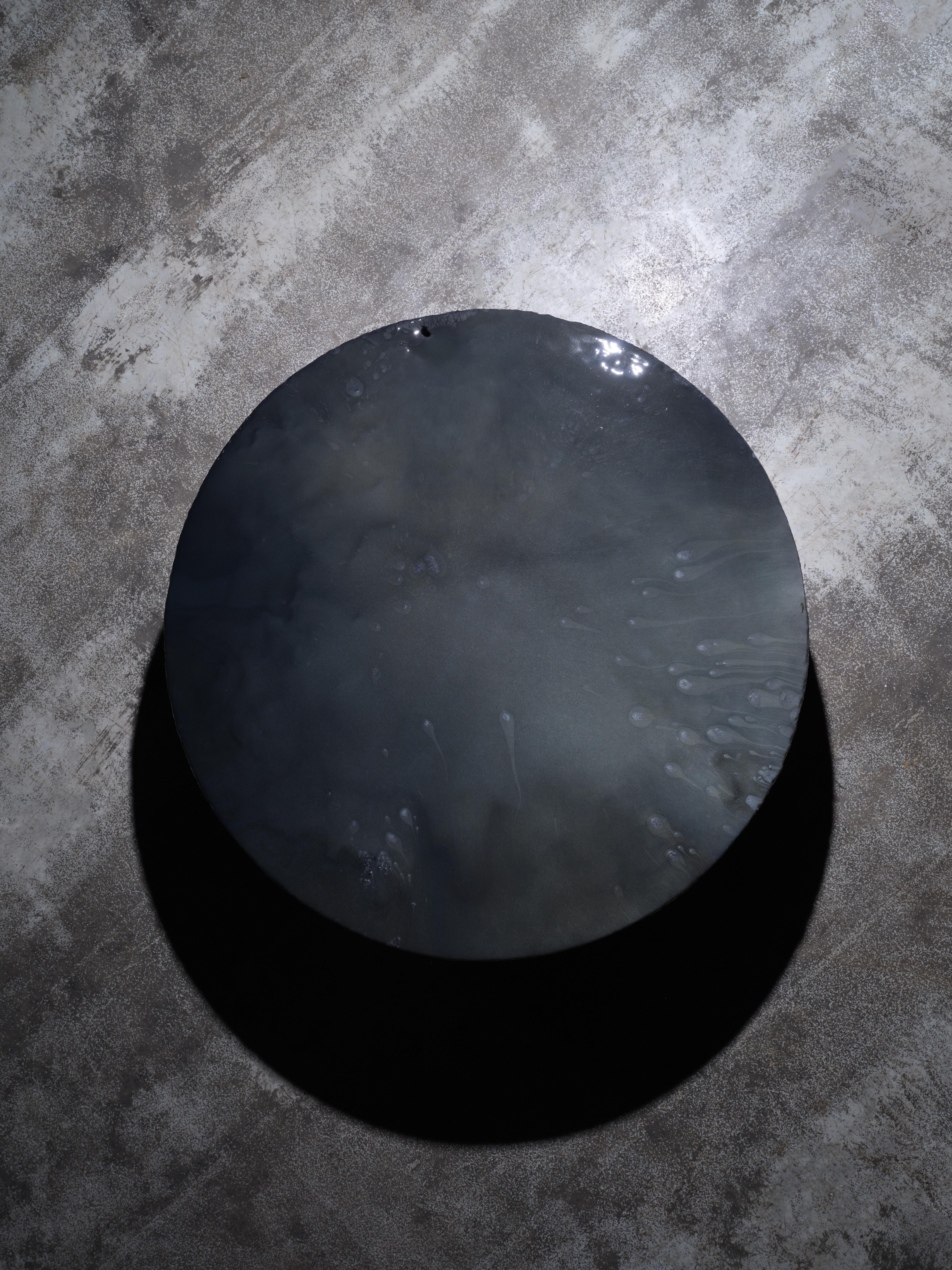 Mesa de centro contemporánea única en su género Espacio egipcio Siglo XXI y contemporáneo en venta