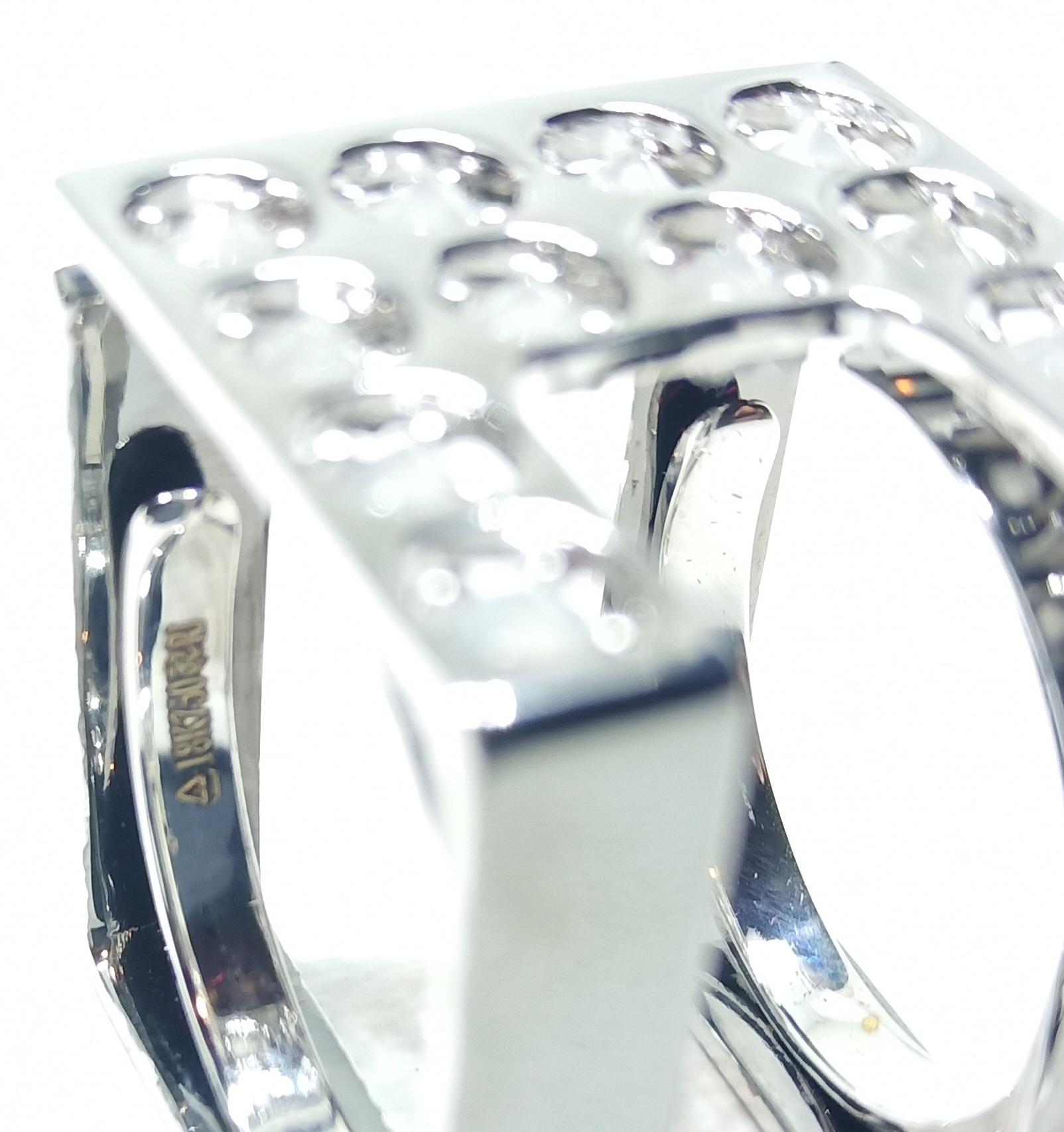Round Cut Contemporary One of a Kind Round Milky Diamond 18 Karat White Gold Fashion Ring For Sale