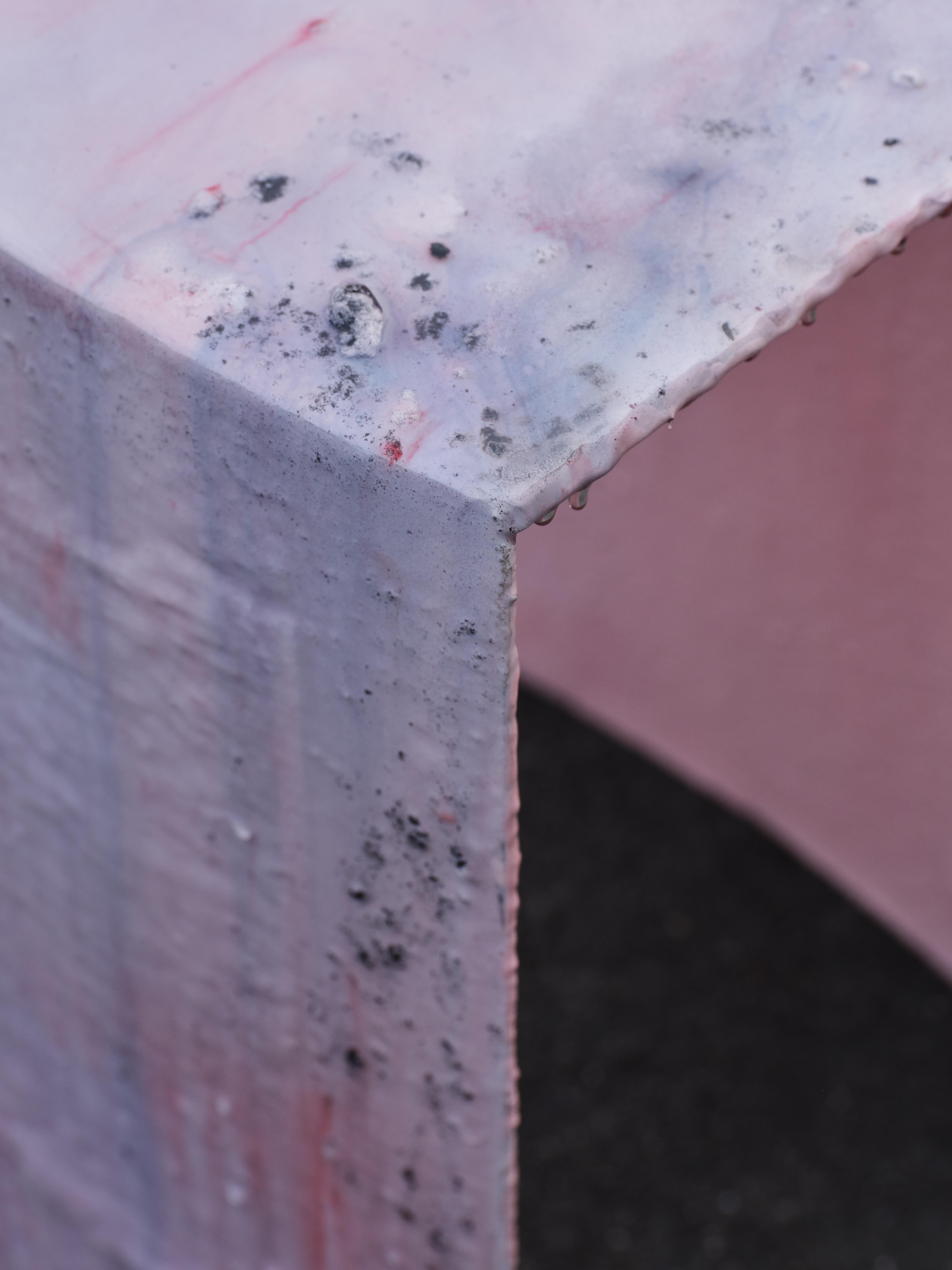 Acciaio Sgabello contemporaneo unico nel suo genere Rosa in vendita