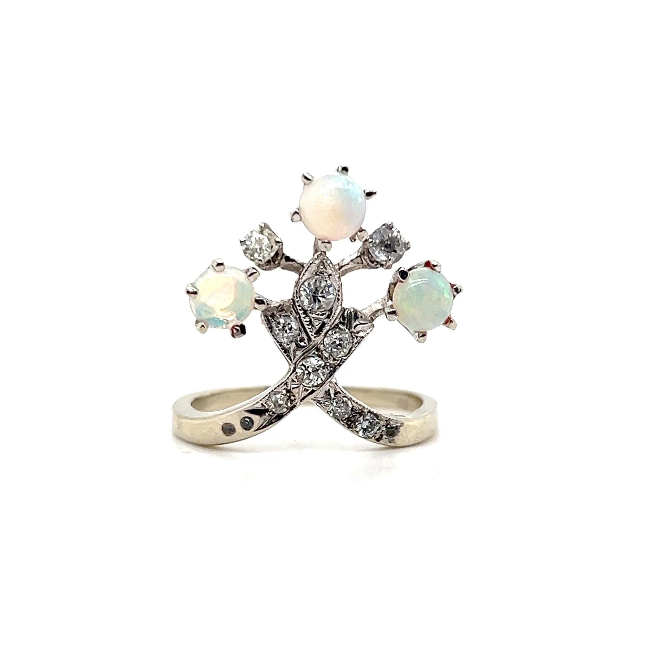 Zeitgenössischer Opal & Diamant 14k Weißgold himmlischer Statement-Ring für Damen oder Herren im Angebot