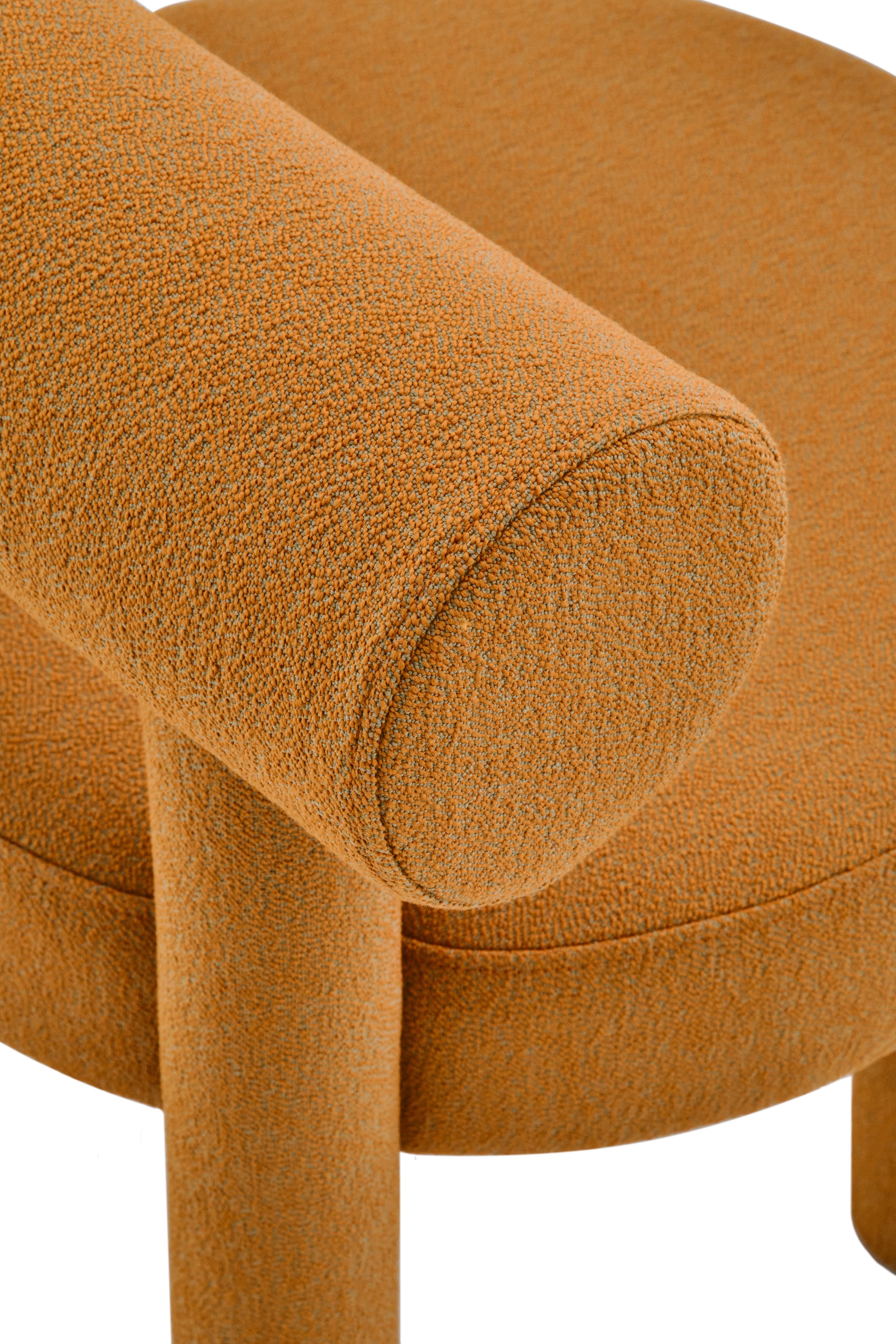 Contemporary Orange Chair 'Gropius CS1' von NOOM, Sera Rohi, Chutney im Angebot 2