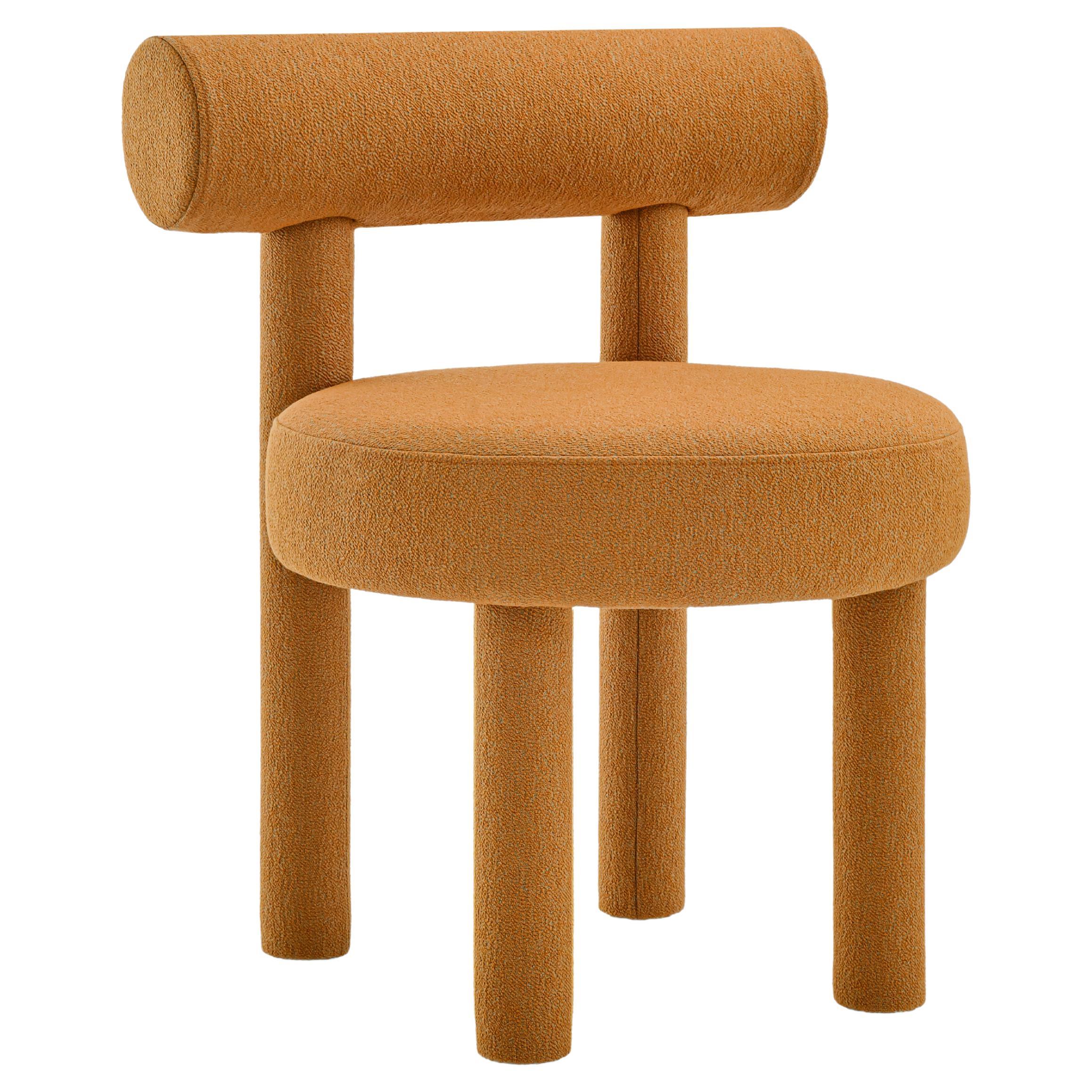 Contemporary Orange Chair 'Gropius CS1' von NOOM, Sera Rohi, Chutney im Angebot