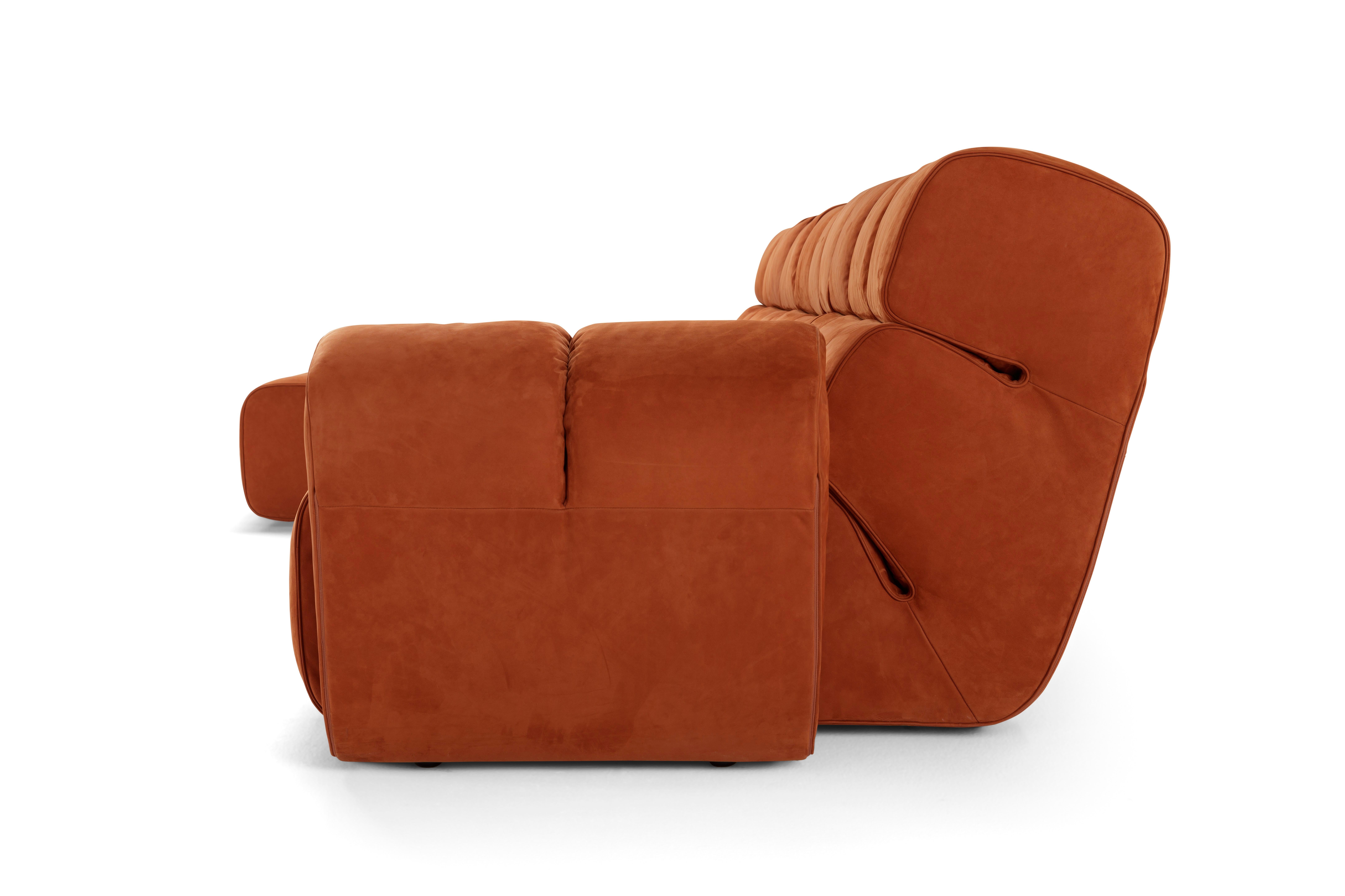 Zeitgenössisches orangefarbenes Sofa „Palmo“ von Amura Lab, Leder Nabuck 19 im Angebot 5