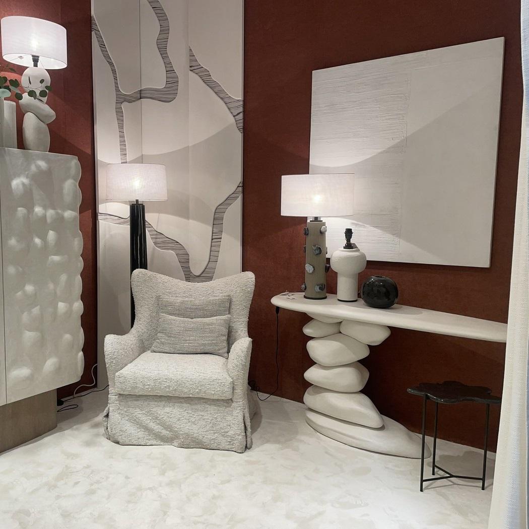 Portoghese Console moderna organica contemporanea con finitura in gesso di JLC in vendita