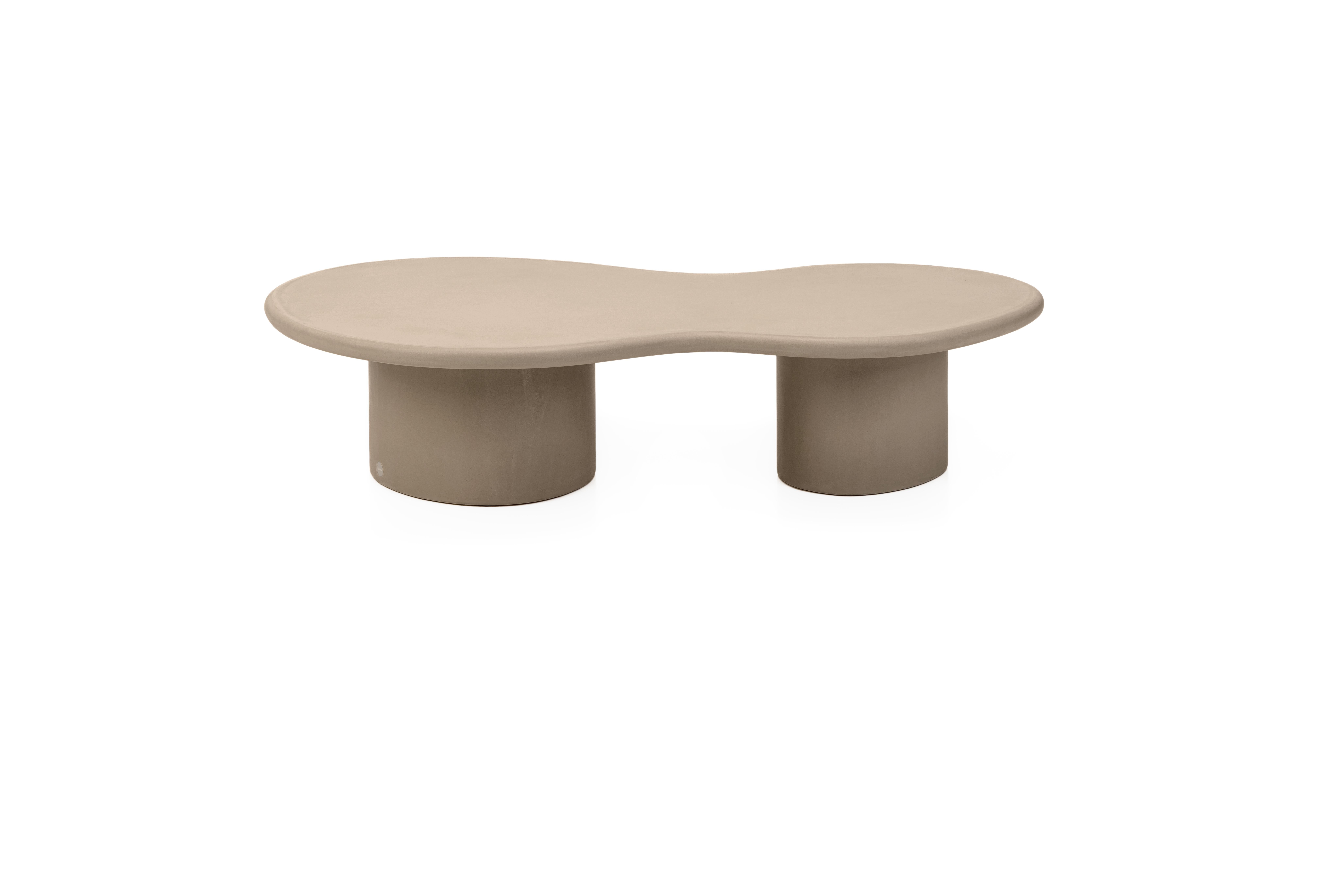 Contemporary Belgian design, handmade natural plaster coffee table with a textured and earthy character.

Indoor use (price outdoor +10%)

Latin adjective “ovum” /ˈo.u̯um/: egg

The Ovum coffee table is handcrafted with multiple layers Mortex® on a