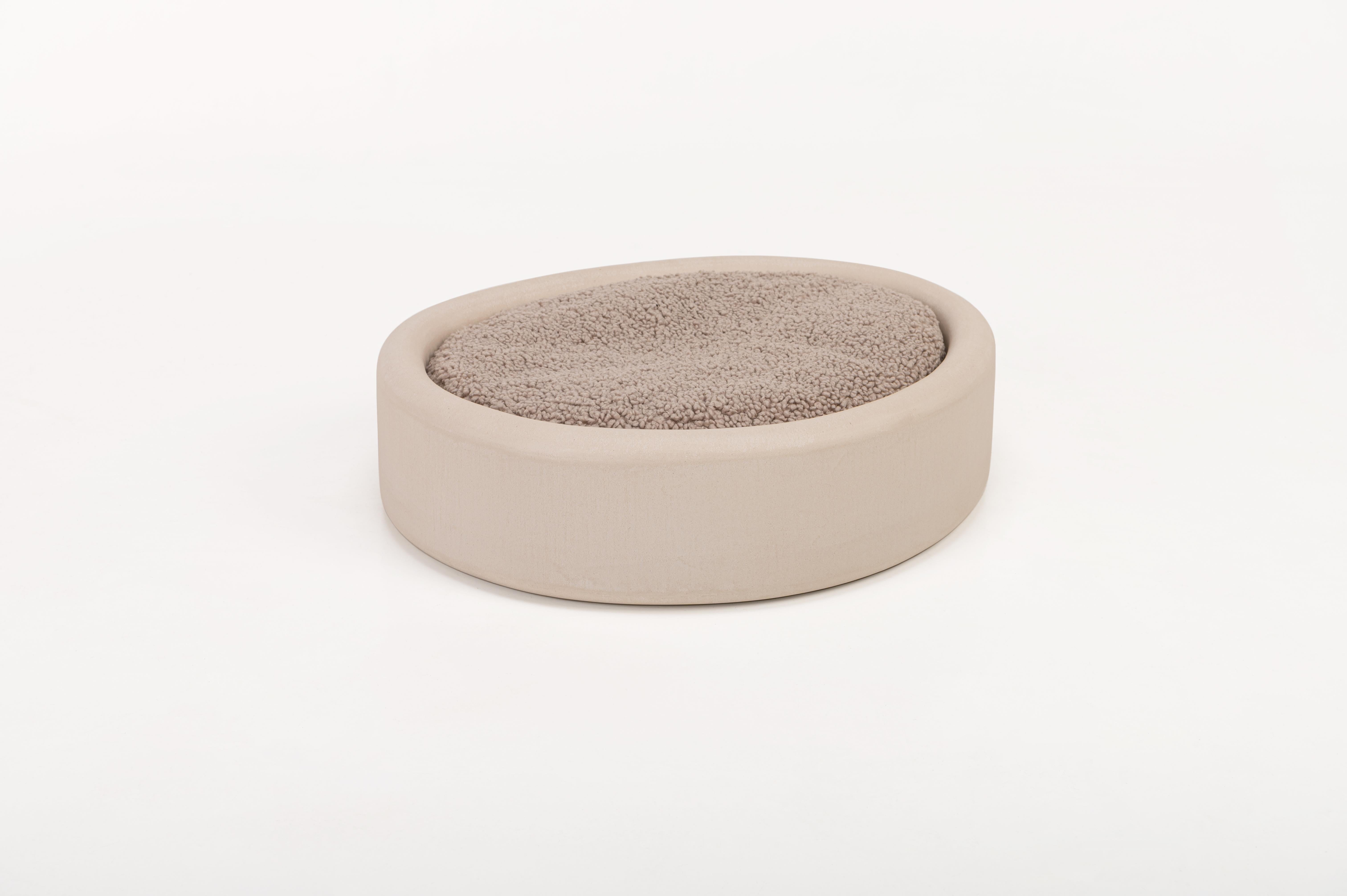 Lit pour chien contemporain en plâtre naturel rond 