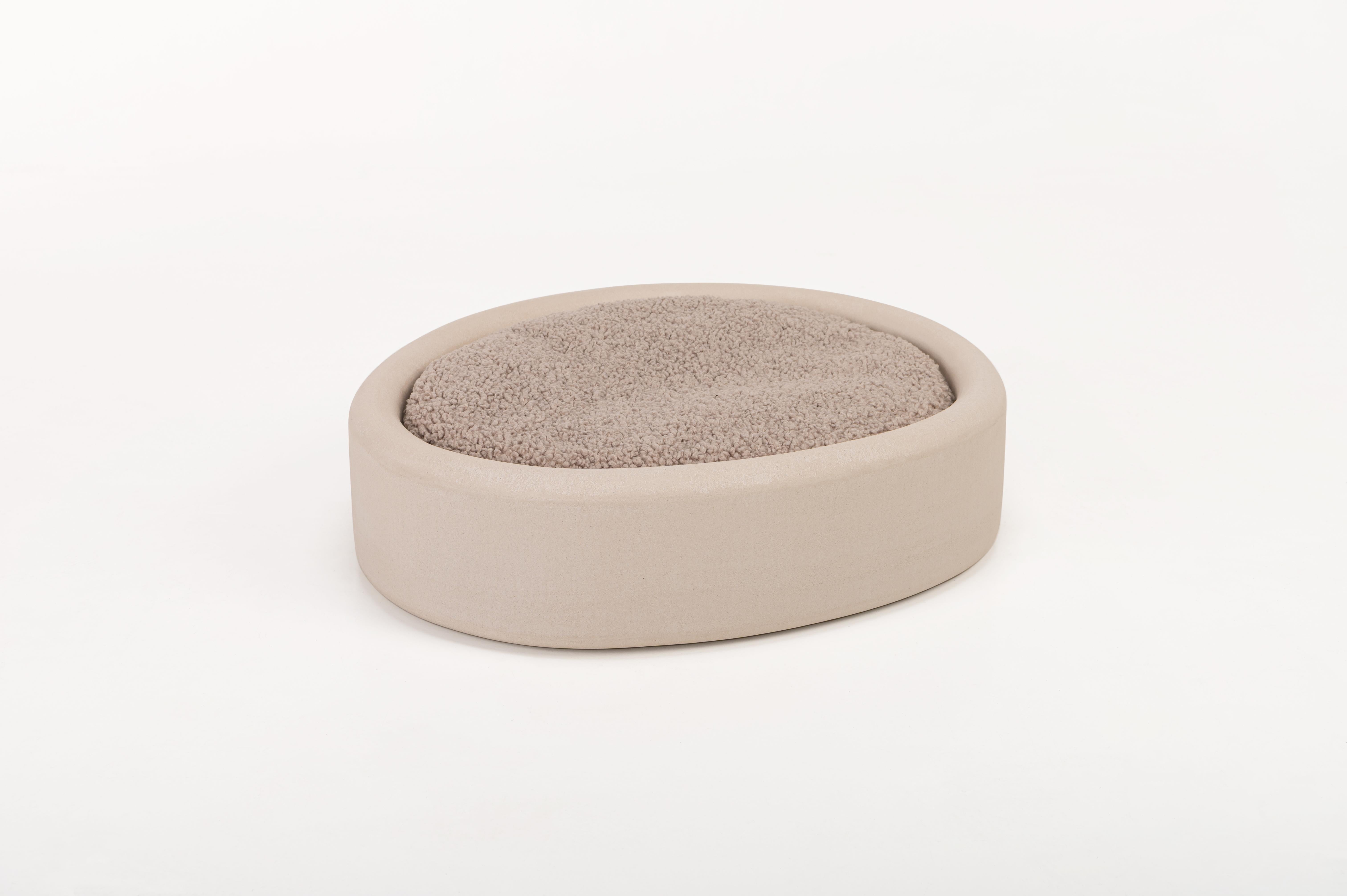 Lit pour chien contemporain en plâtre naturel rond 