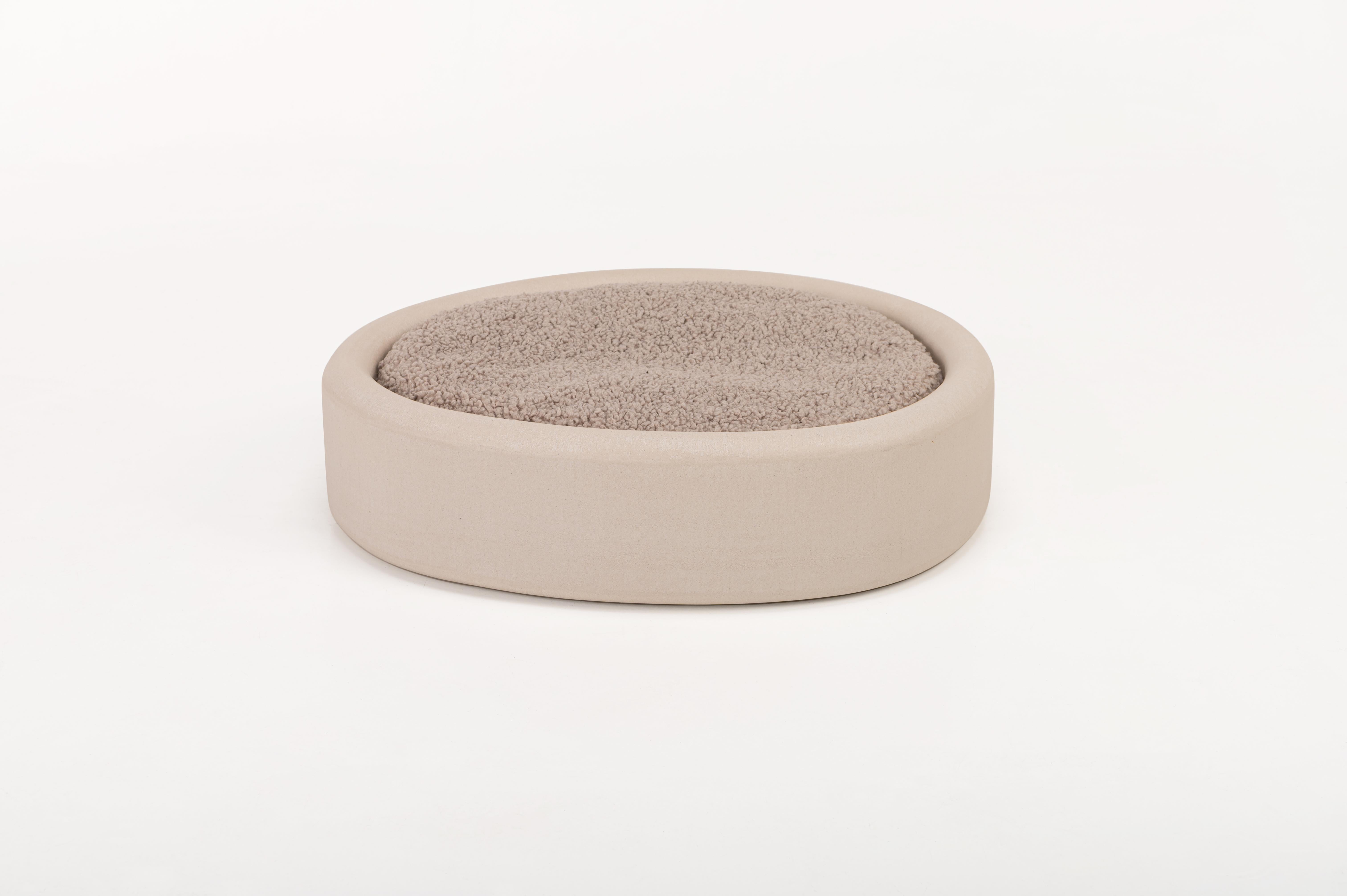 Ciment Lit pour chien contemporain en plâtre naturel rond 