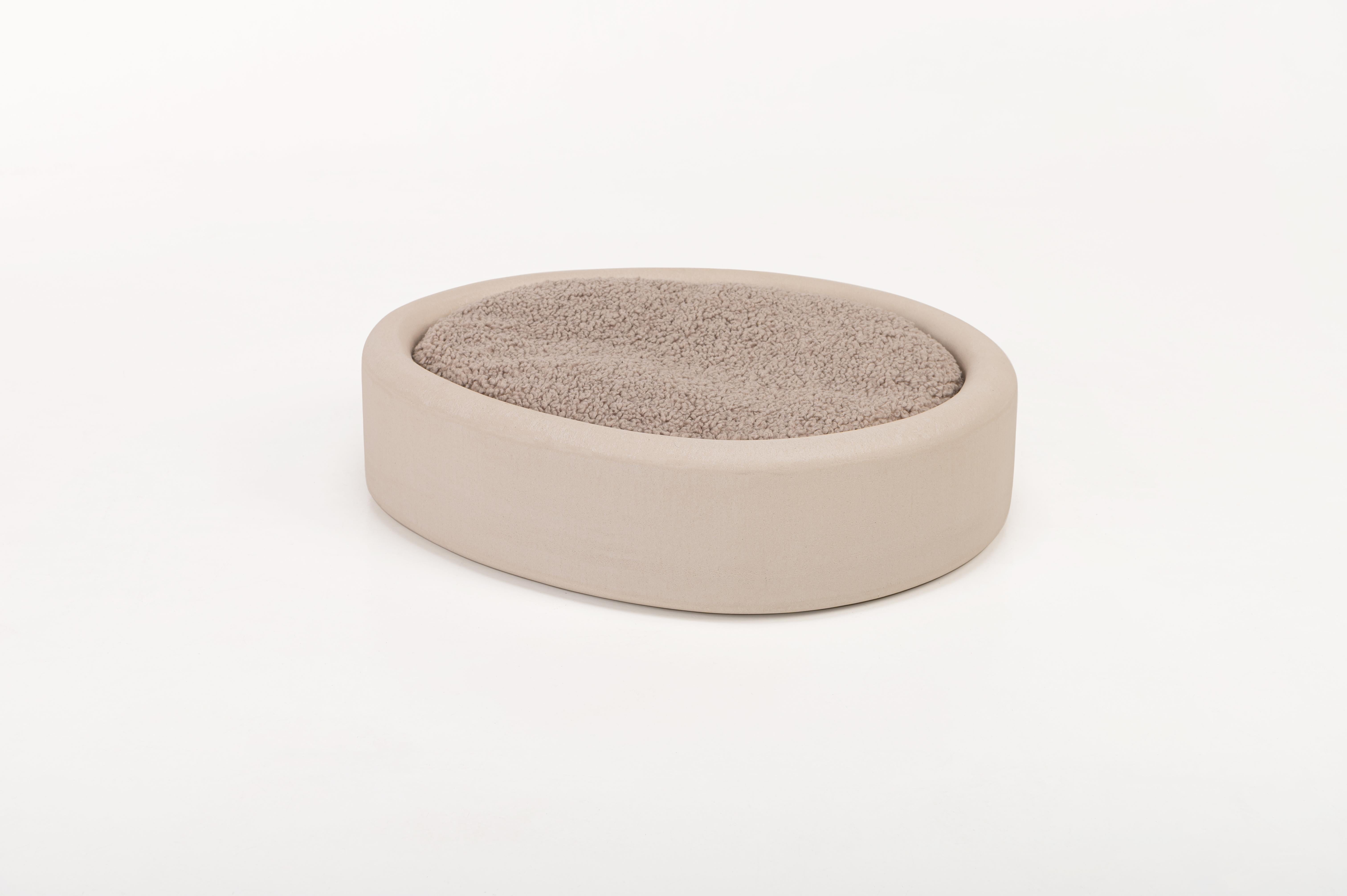 Lit pour chien contemporain en plâtre naturel rond 