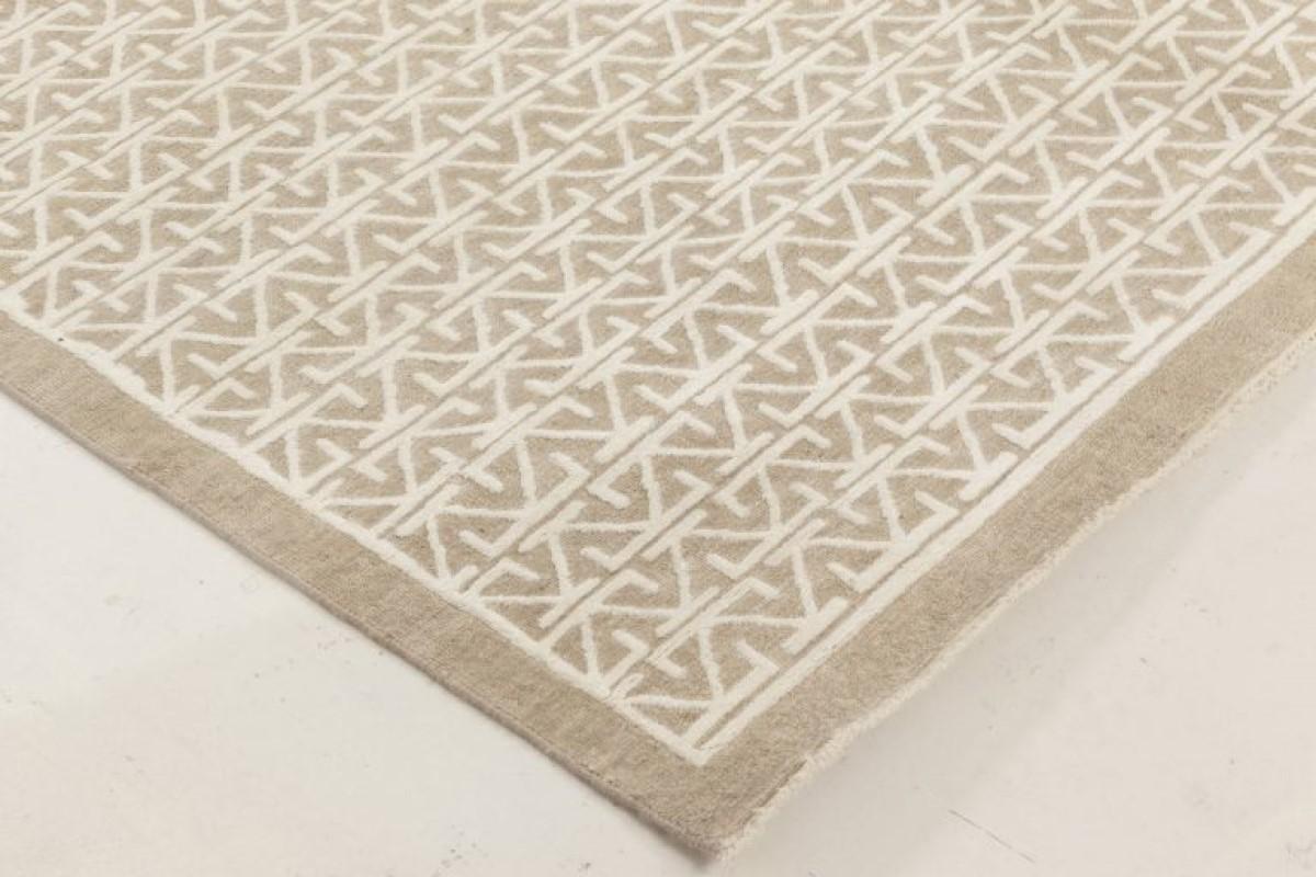 Wool Contemporary Oriental Inspired Beige and White Rug by Doris Leslie Blau For Sale
