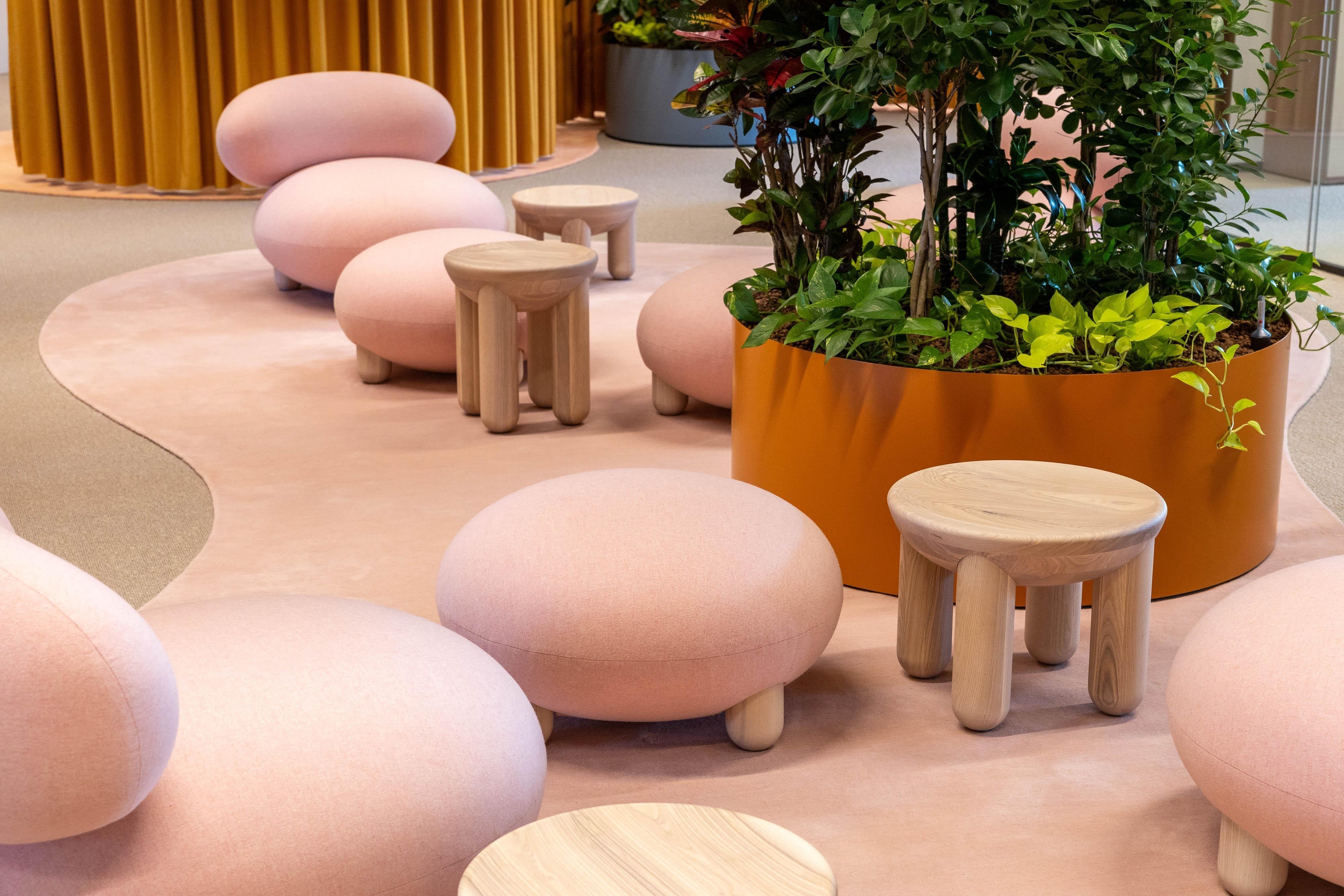 Contemporary Ottoman 'Flock' by NOOM, Wool Pink In New Condition For Sale In Paris, FR