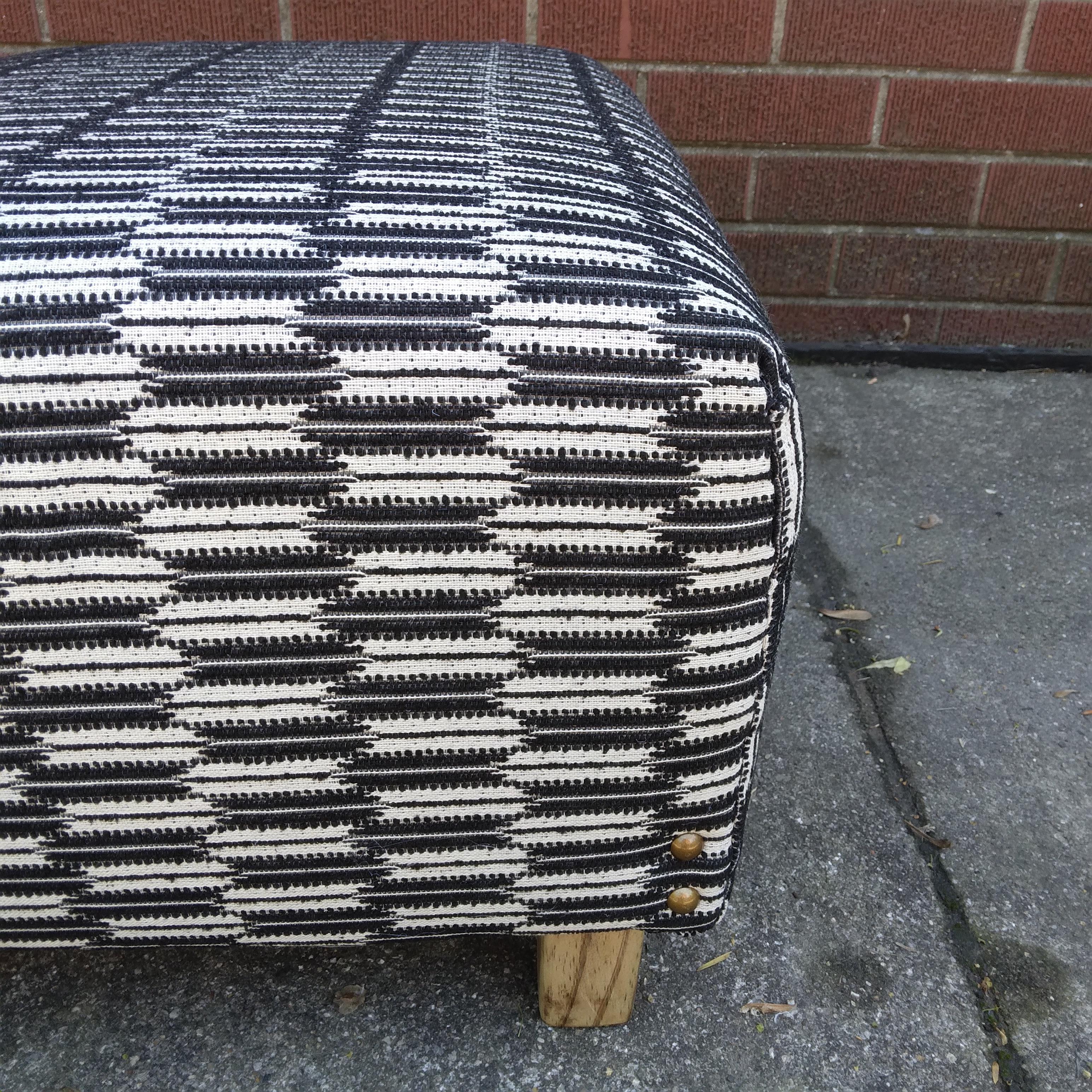 Modern Contemporary Ottoman/Footstool in Black & White Woven Jacquard For Sale