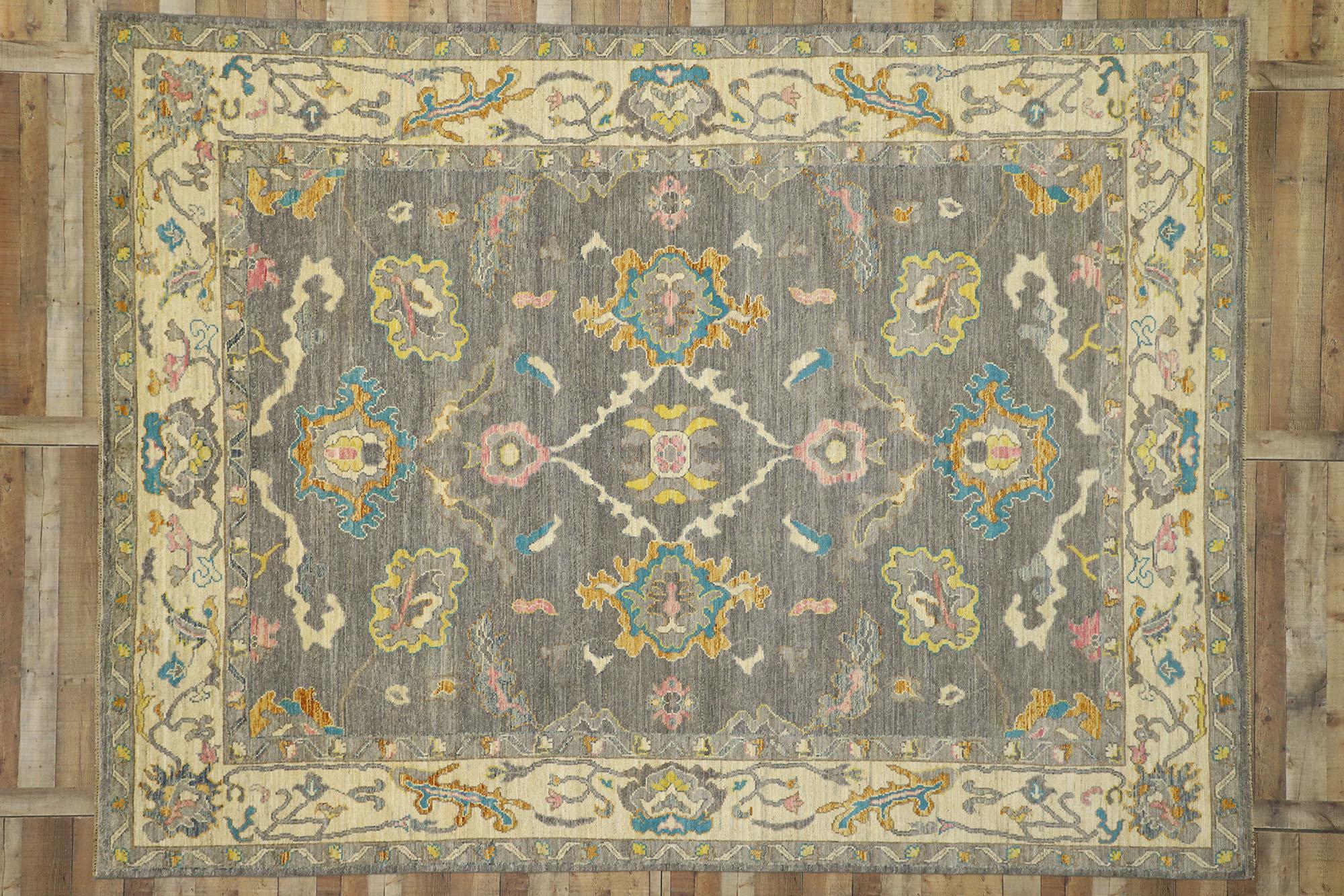 Wool New Contemporary Oushak Rug with Pastel Colors and Transitional Style For Sale