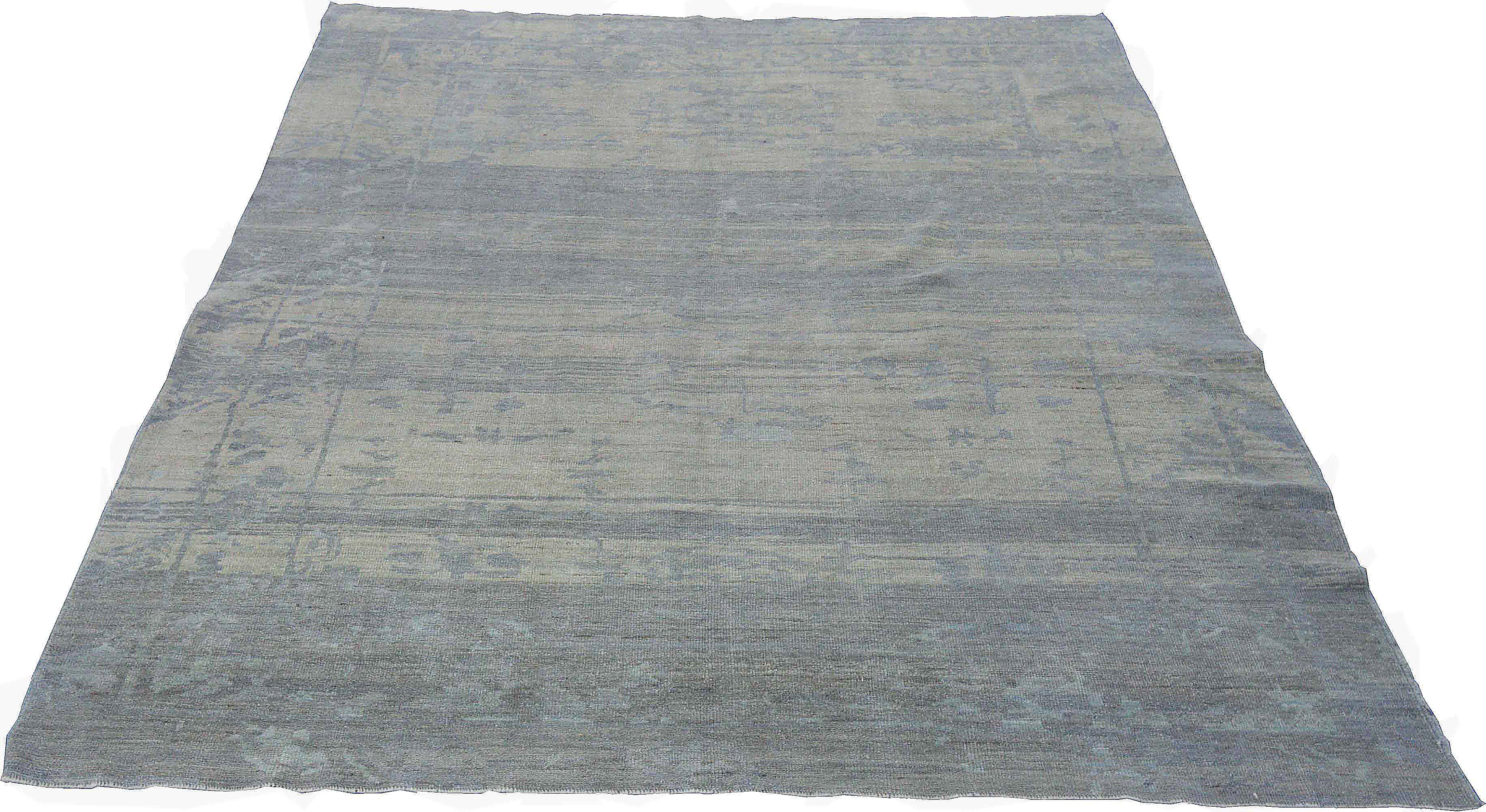 Hand-Woven Contemporary Oushak Rug with Floral Motifs in Gray and Blue on Beige Field For Sale