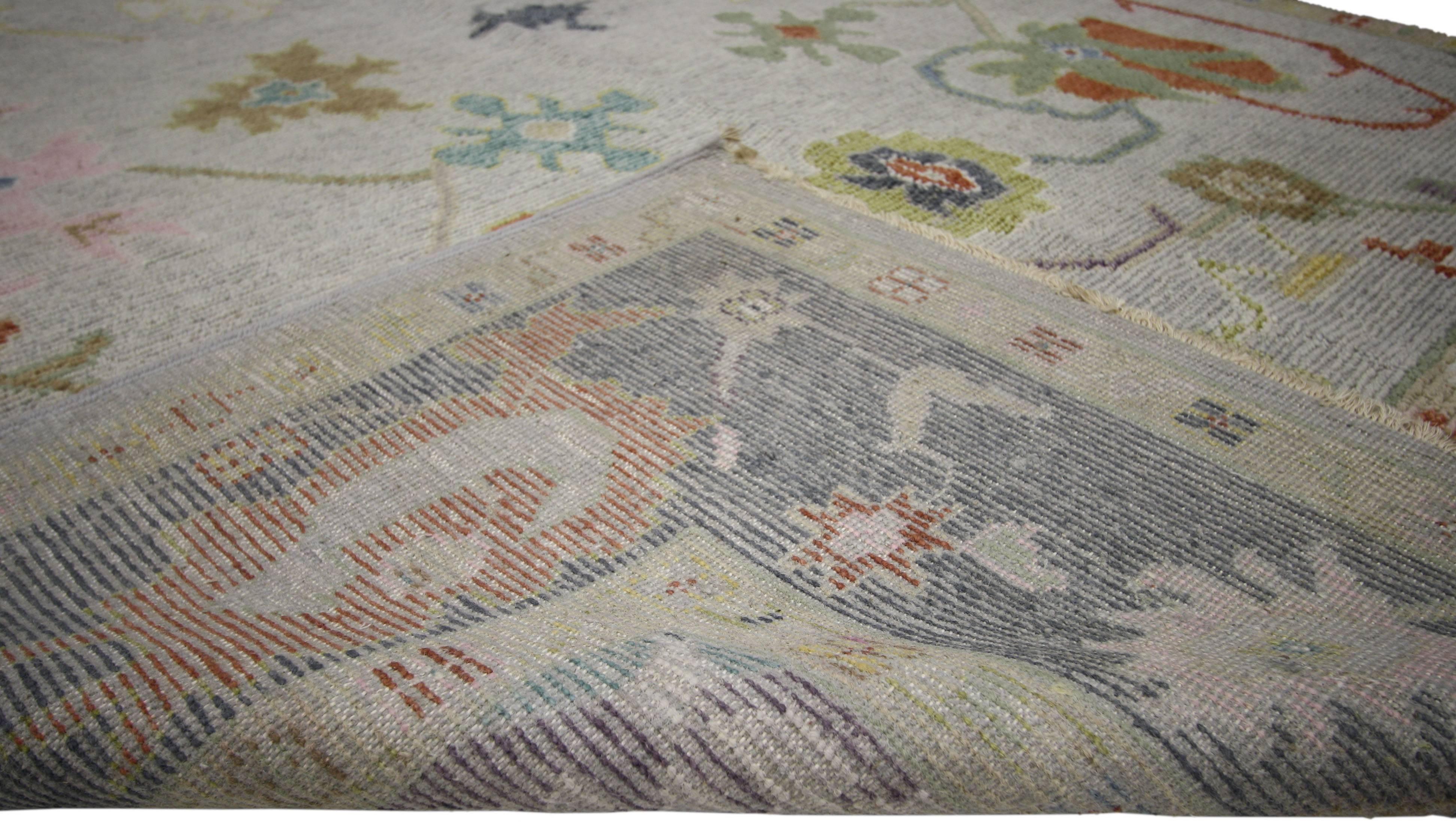 New Contemporary Oushak Style Rug with Boho Chic Style and Modern Design In New Condition For Sale In Dallas, TX