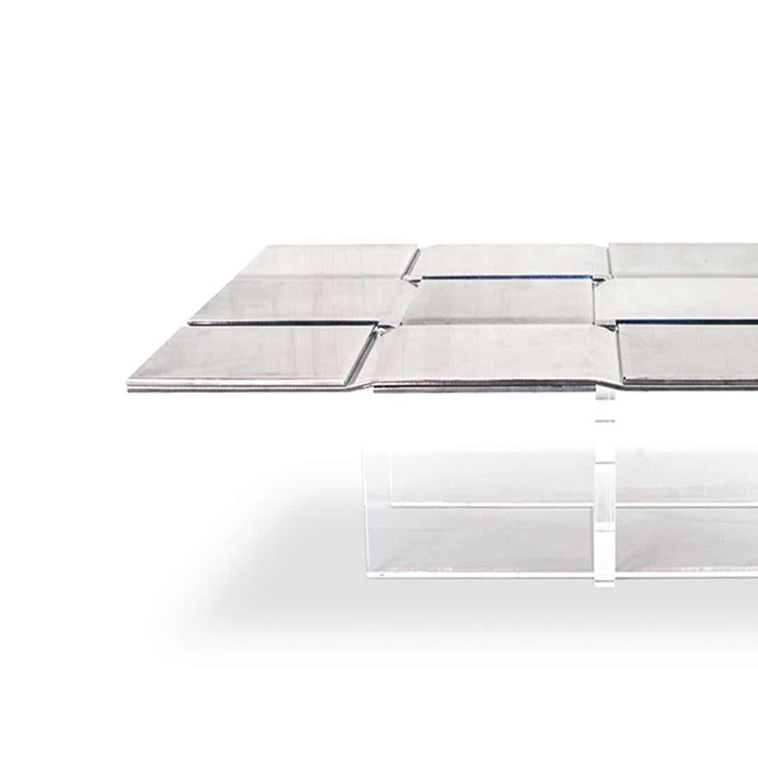 Mo, outdoor center table- A central piece that matches every space.

The whole design of this distinctive outdoor center table was developed according to the following structure: 
-Top: Brushed Aluminum;
-Legs: Clear Acrylic.

All Myface materials