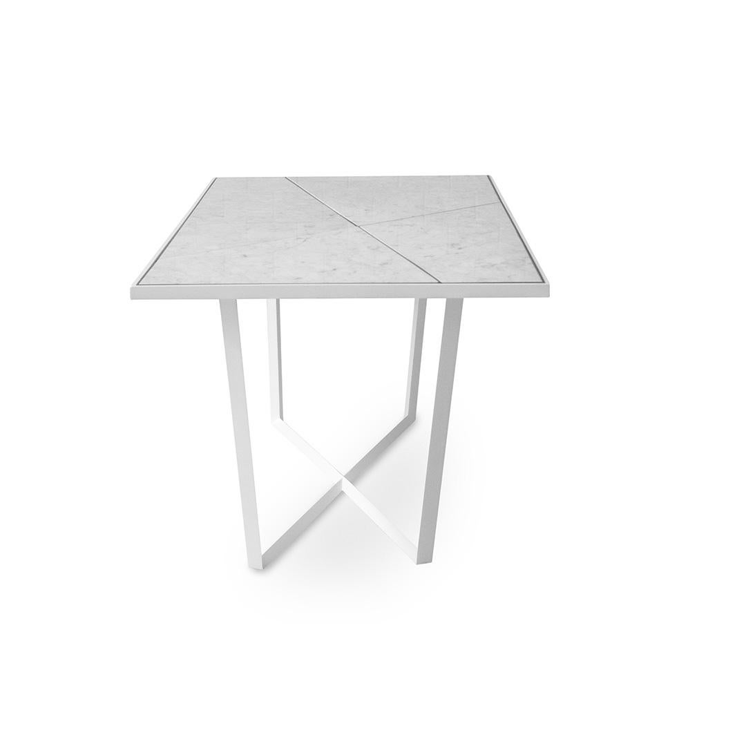 Modern Outdoor Dining Table with Natural Marble In New Condition For Sale In Santo Tirso, PT