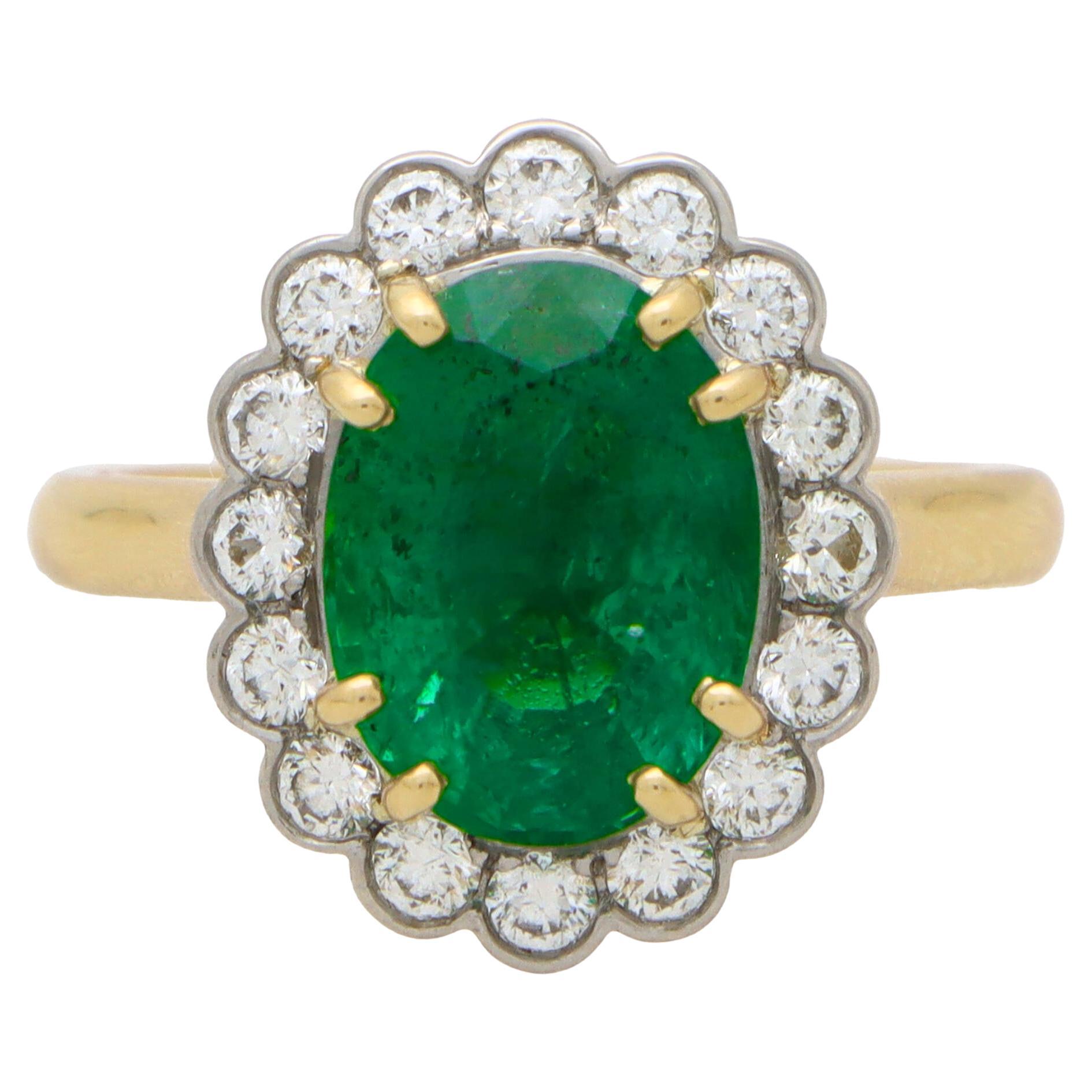  Contemporary Oval Emerald and Diamond Cluster Ring in Yellow Gold and Platinum For Sale