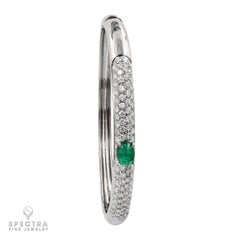 Contemporary Oval Emerald Diamond Pavé Bombe Bracelet