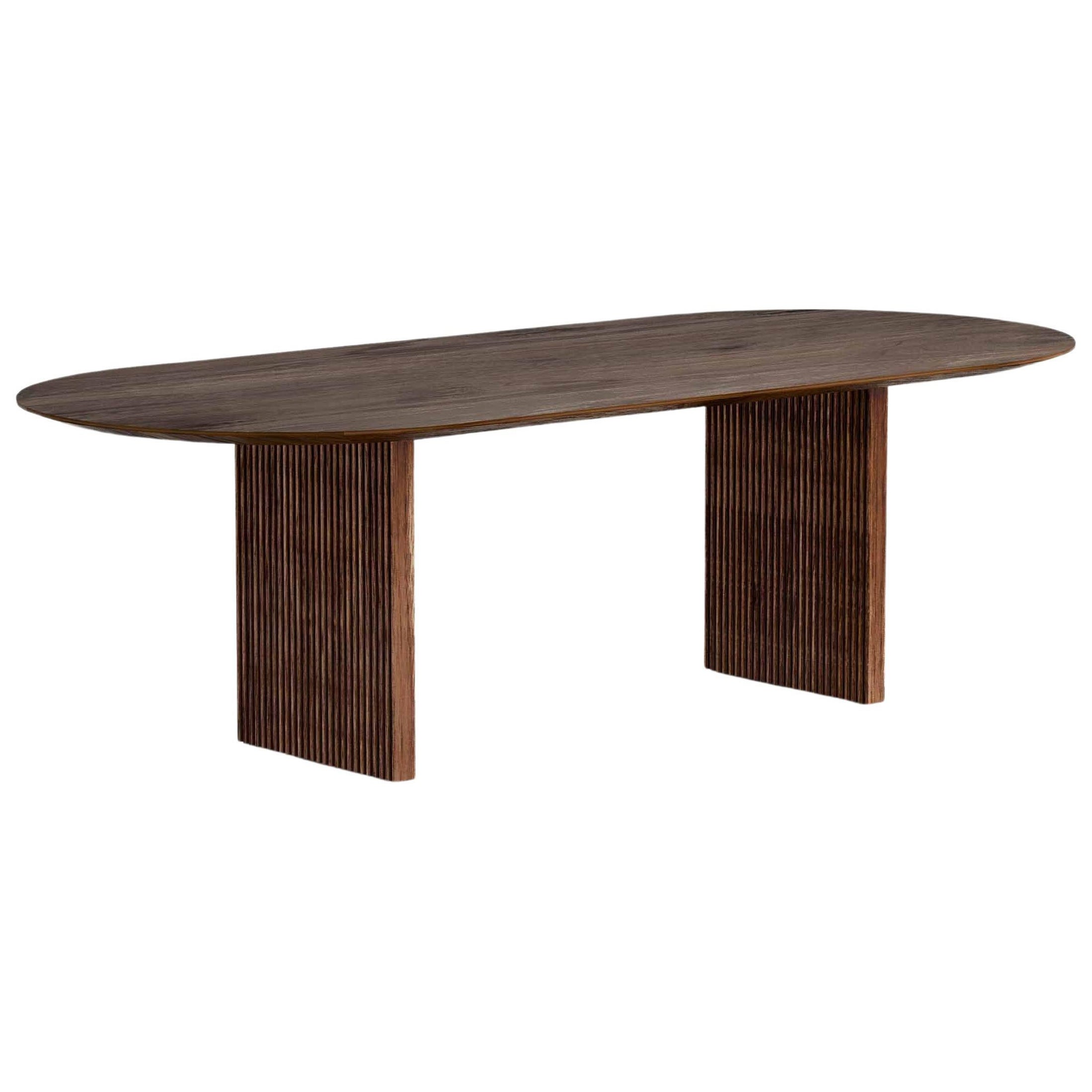 Zeitgenössischer ovaler Zehn-Tisch 370, Rauchholz- oder Nussbaumholz im Angebot