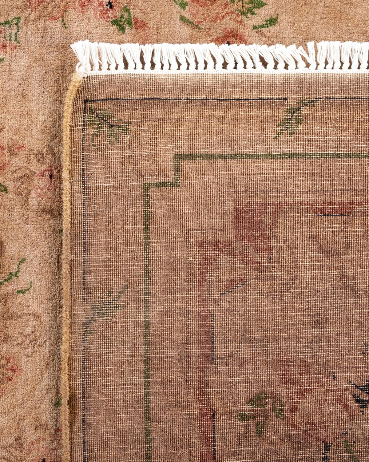 Contemporary Overdyed Hand Knotted Wool Beige Area Rug (21. Jahrhundert und zeitgenössisch) im Angebot