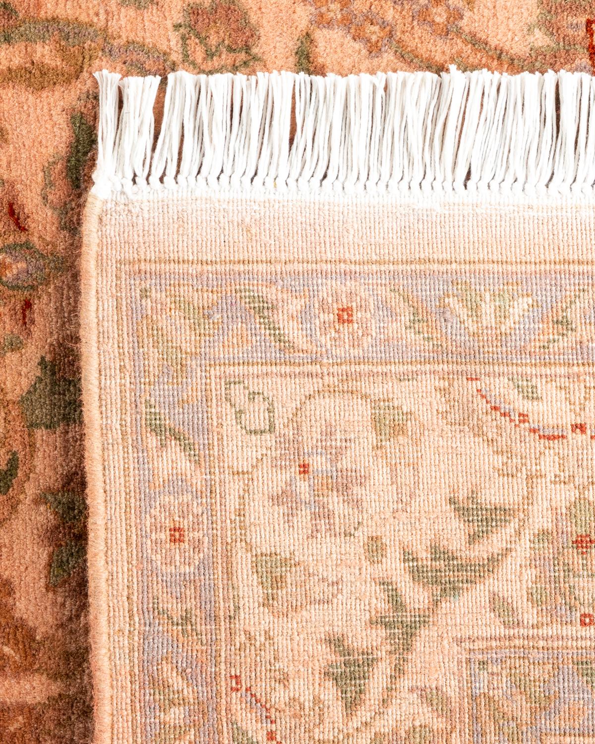 XXI secolo e contemporaneo Tappeto Contemporary Overdyed in lana annodata a mano di colore beige in vendita