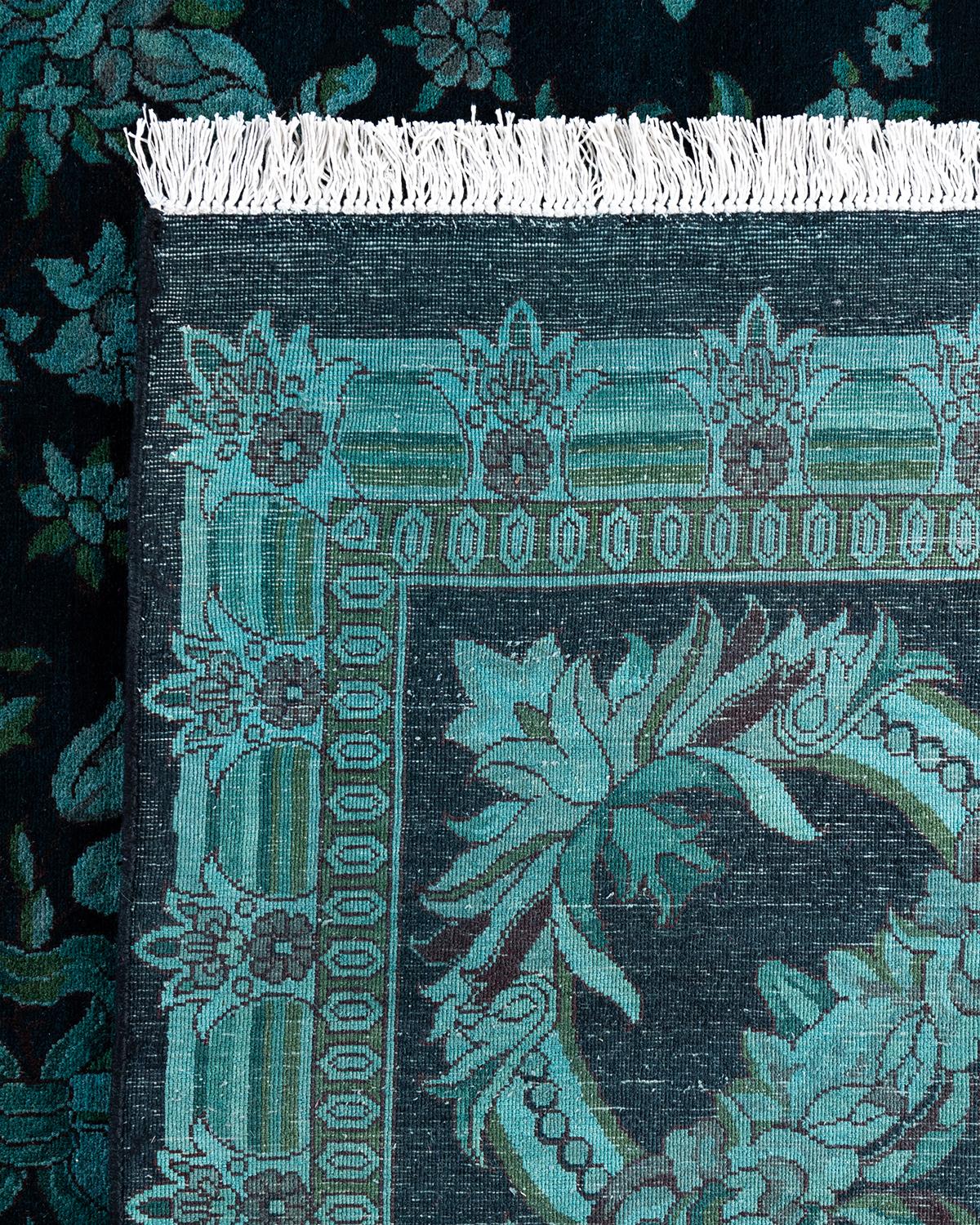 XXIe siècle et contemporain Contemporary Overdyed Hand Knotted Wool Black Area Rug 9' 1