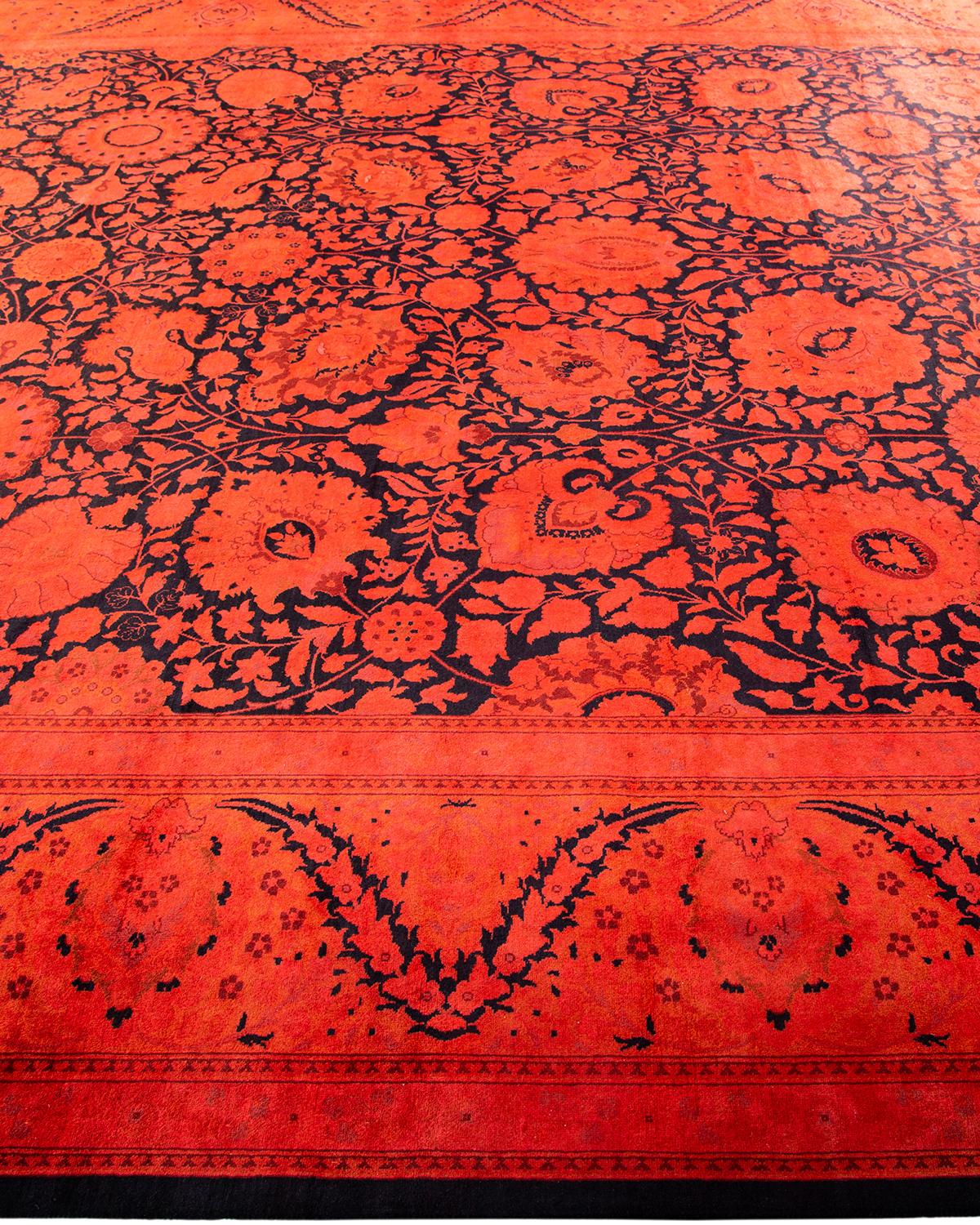 Contemporary Overdyed Hand Knotted Wool Black Area Rugs (Tappeto di lana nero) In condizioni Nuovo in vendita a Norwalk, CT