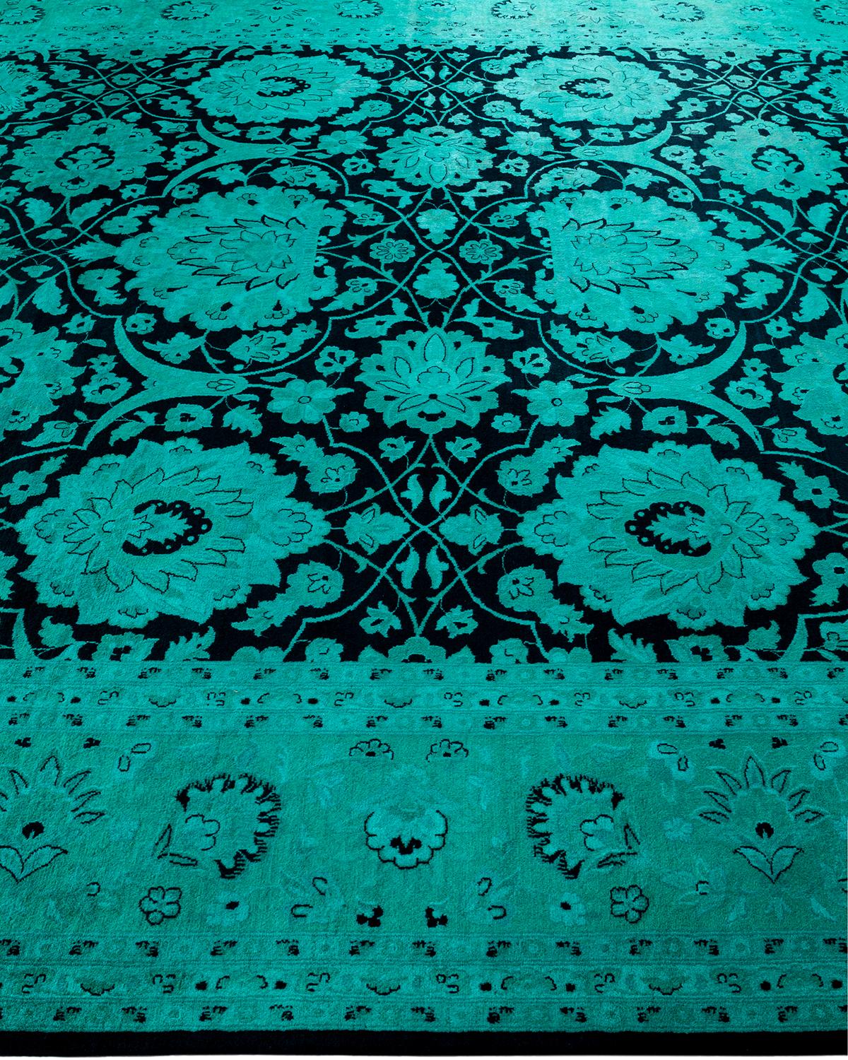 Contemporary Overdyed Hand Knotted Wool Black Area Rug im Zustand „Neu“ im Angebot in Norwalk, CT