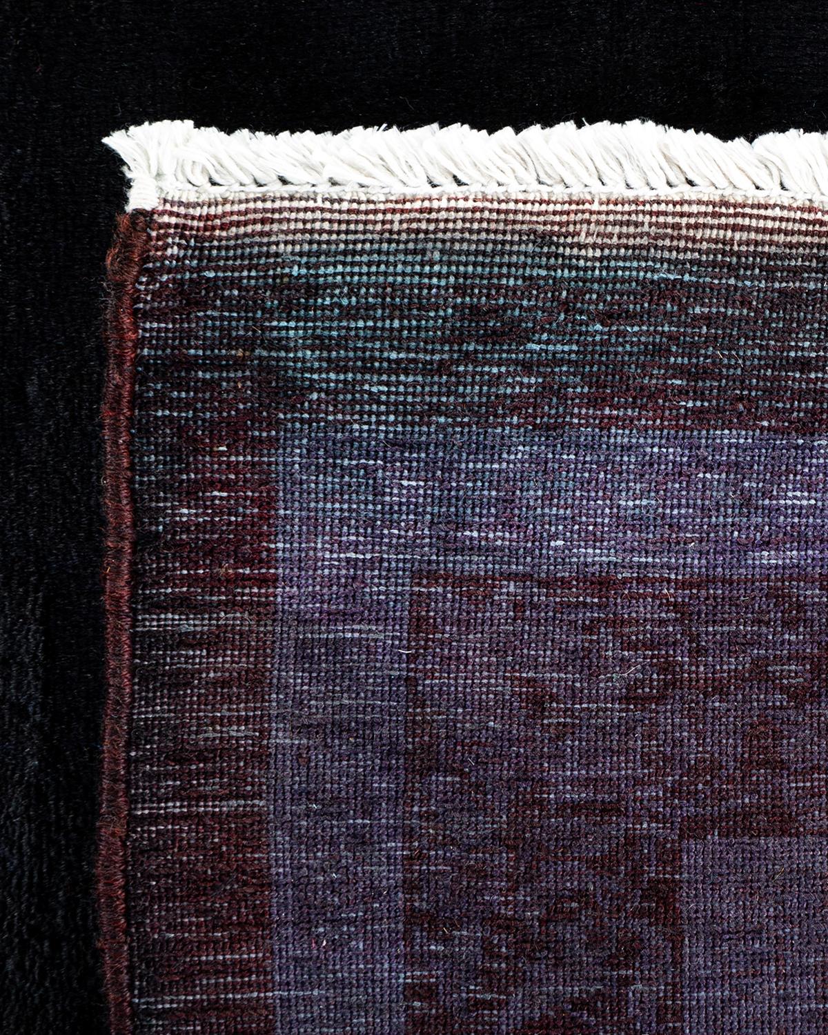 Alfombra de lana teñida a mano contemporánea negra Siglo XXI y contemporáneo en venta