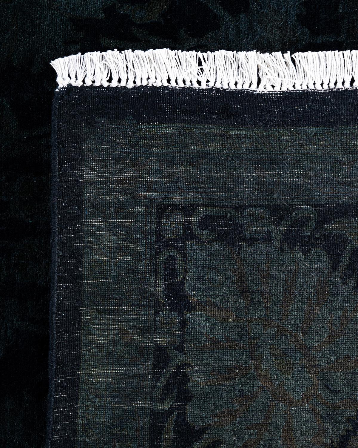 Alfombra de lana teñida a mano contemporánea negra Siglo XXI y contemporáneo en venta