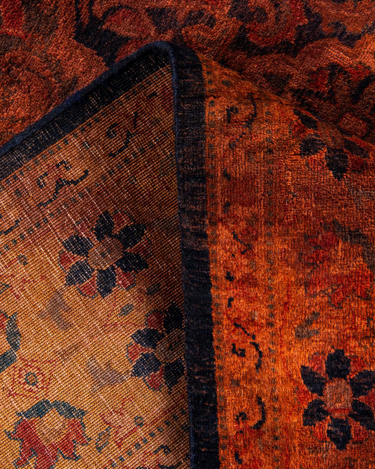 Contemporary Overdyed Hand Knotted Wool Black Area Rug (Wolle) im Angebot