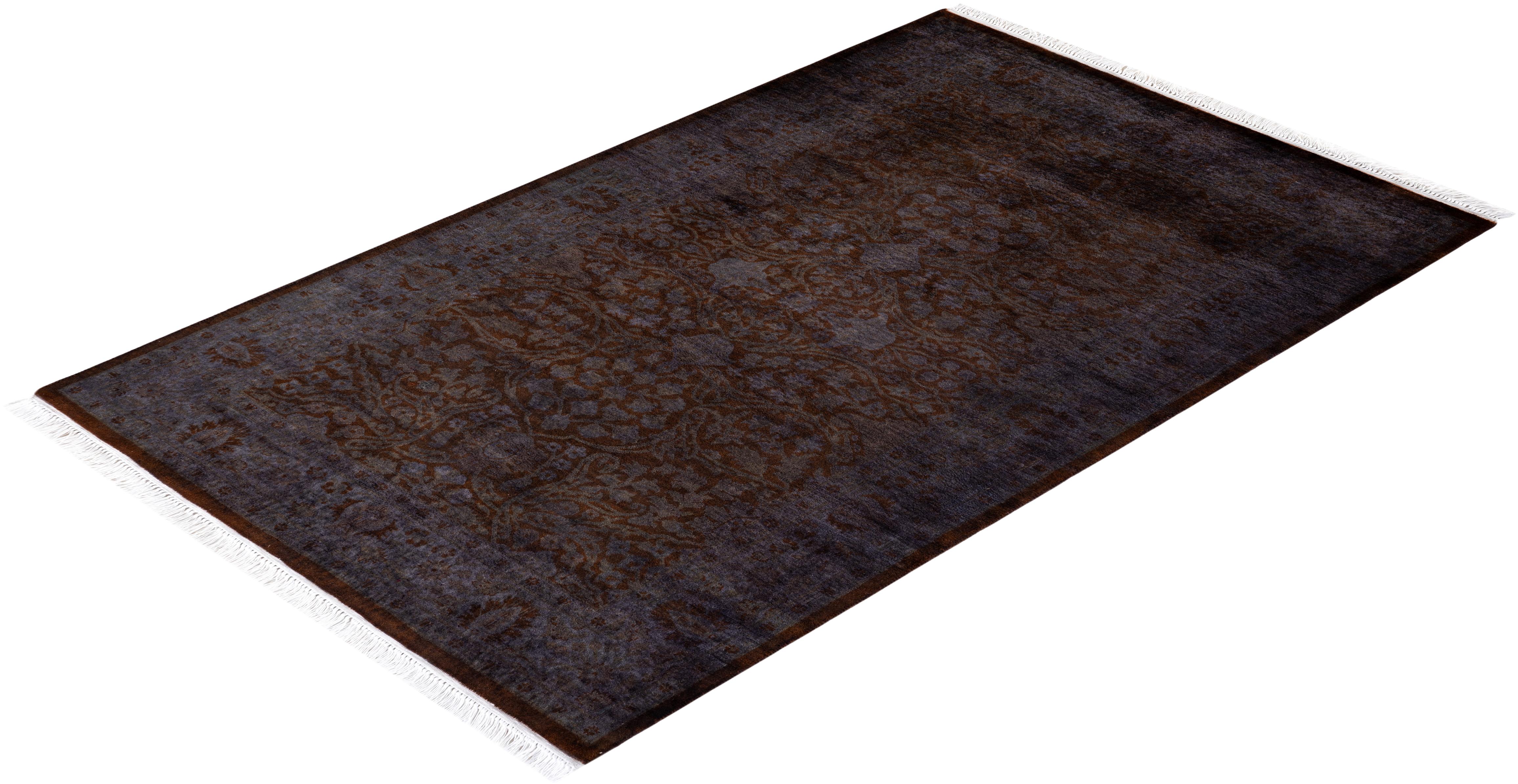 Contemporary Overdyed Hand Knotsted Wool Black Area Rug (tapis de sol en laine surteinte nouée à la main) en vente 2
