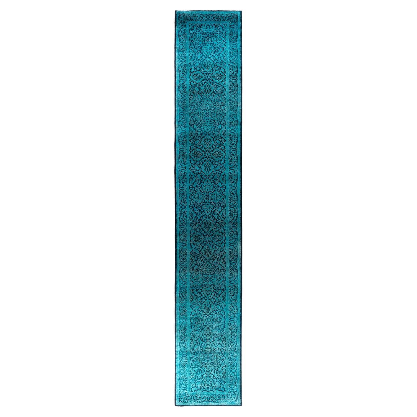 Contemporary Runner nero in lana sovratinto e annodato a mano 2' 6" x 15' 3" in vendita
