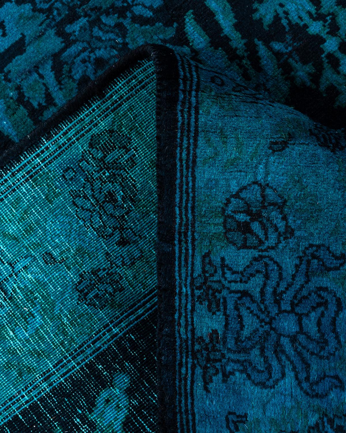Laine Chemin de table contemporain en laine surteinte nouée à la main, noir en vente