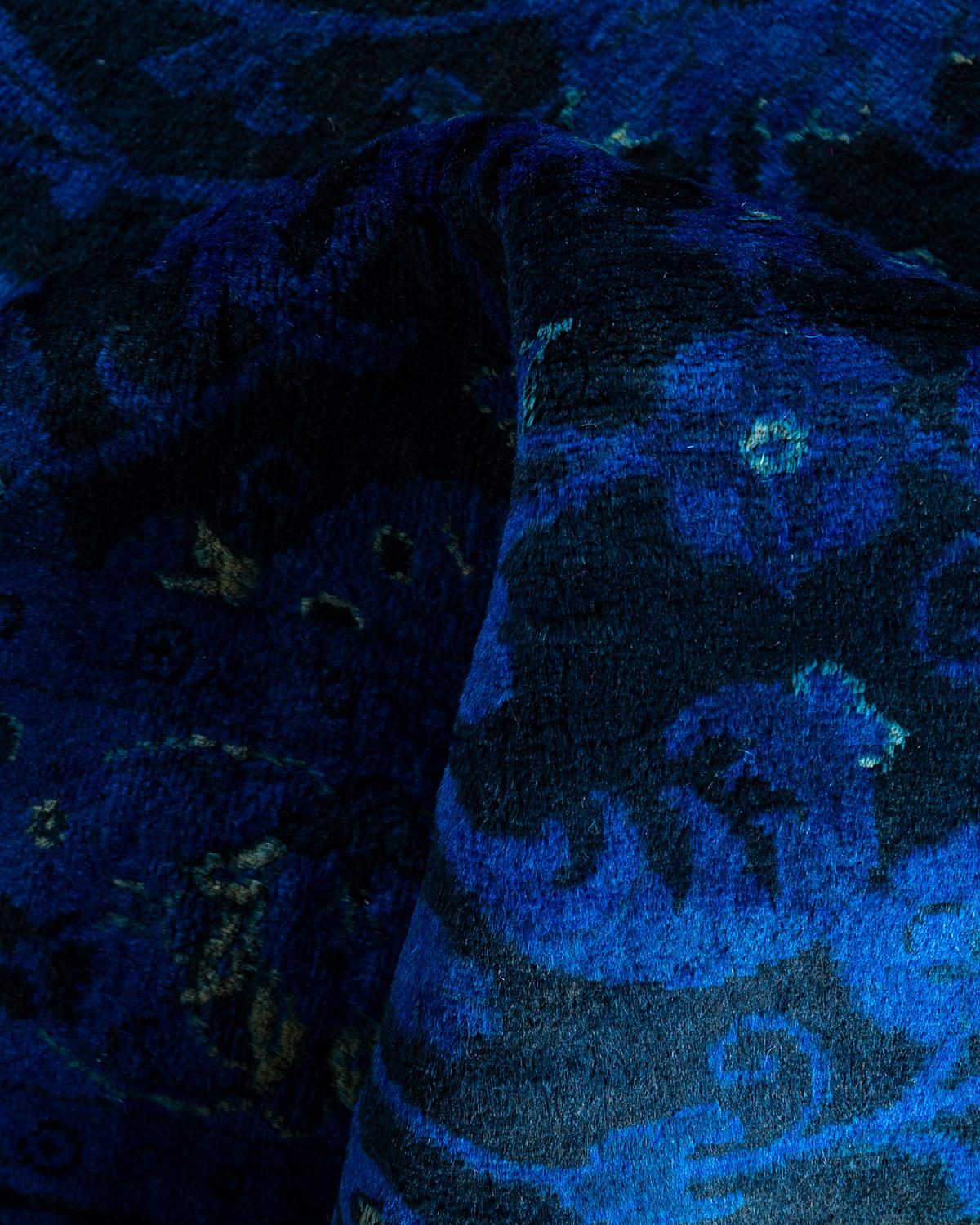 Alfombra de lana teñida a mano contemporánea azul 1,80 x 1,80 cm en venta 1