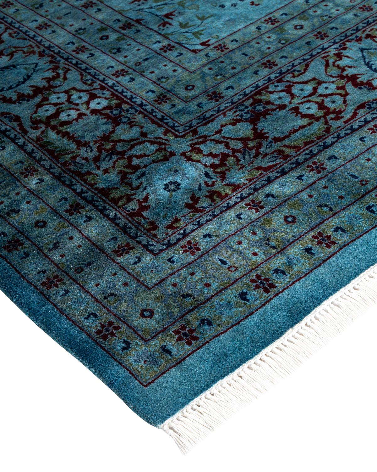 I tappeti Vibrance rappresentano il classico con un tocco di classe: motivi tradizionali sovratinti con colori brillanti. Ogni tappeto annodato a mano viene lavato con una tintura botanica 100% naturale che rivela le sfumature nascoste degli am