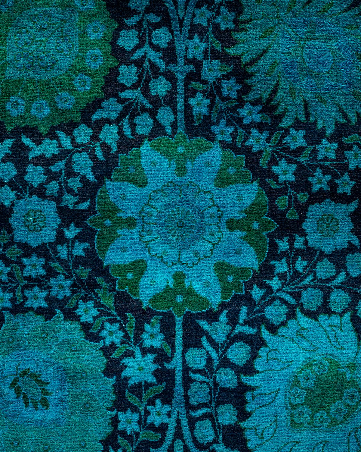 Contemporary Overdyed Hand Knotted Wool Blue Area Rug (Pakistanisch) im Angebot